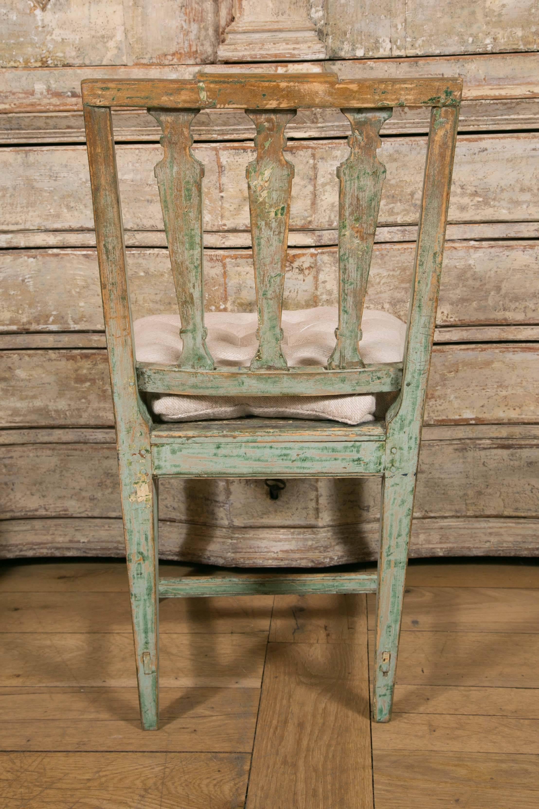 Pair of Swedish Gustavian Chairs with Green Patina of Origin For Sale 2