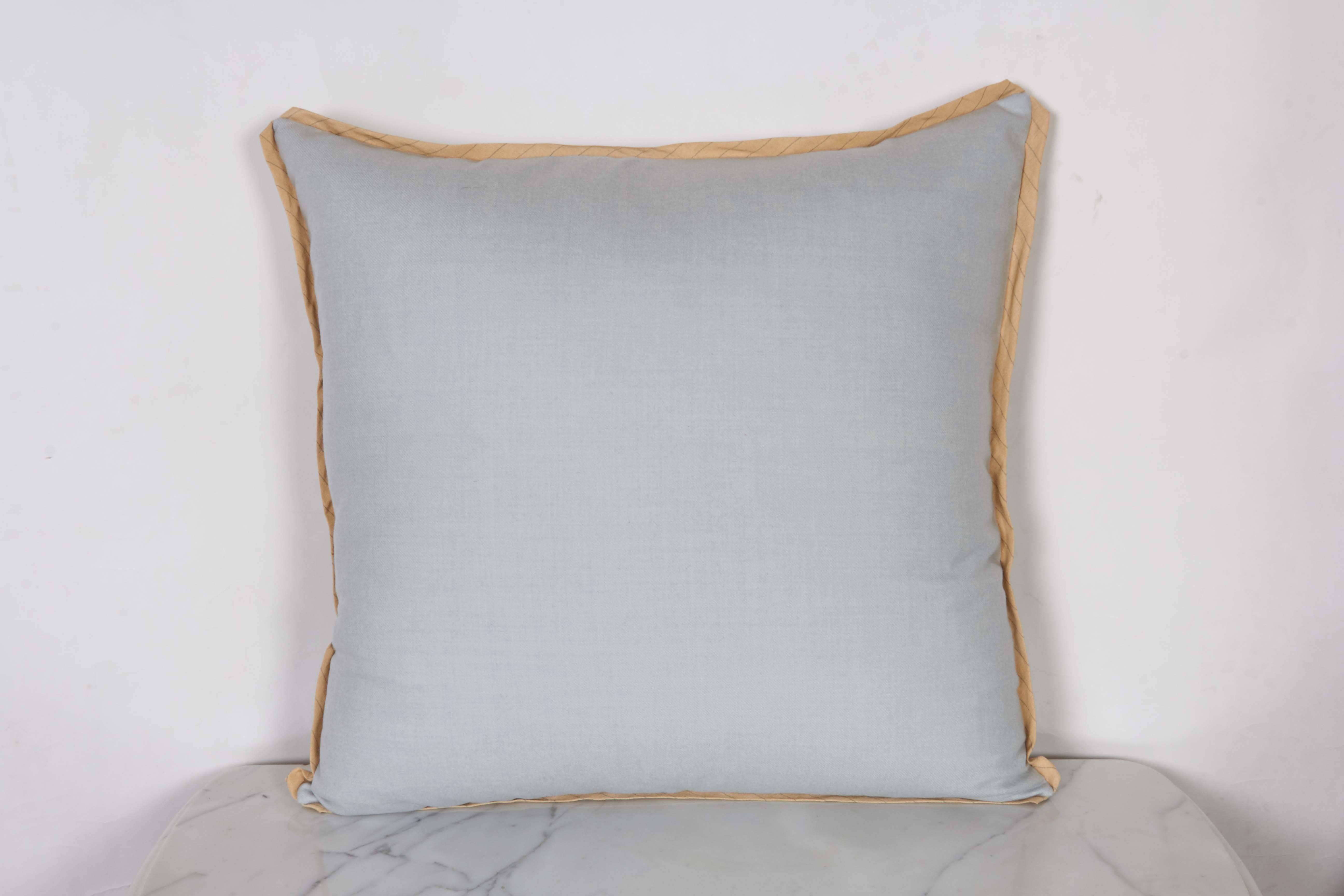 A Set of Fortuny Fabric Cushions in the Dandolo Pattern  In Excellent Condition In New York, NY