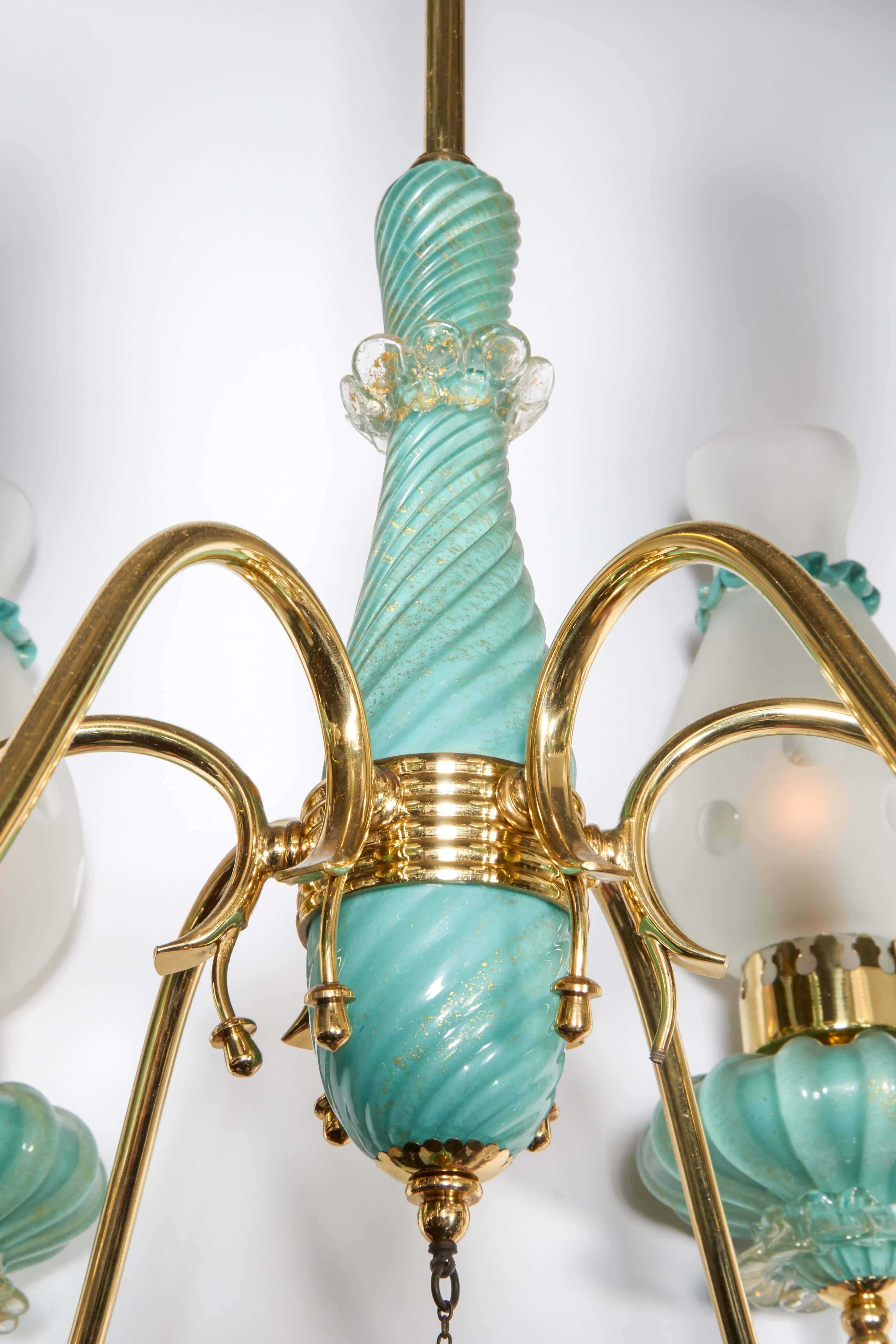 Milieu du XXe siècle Lustre à six bras en verre italien des années 1950 attribué à Seguso Vetri d'Arte en vente