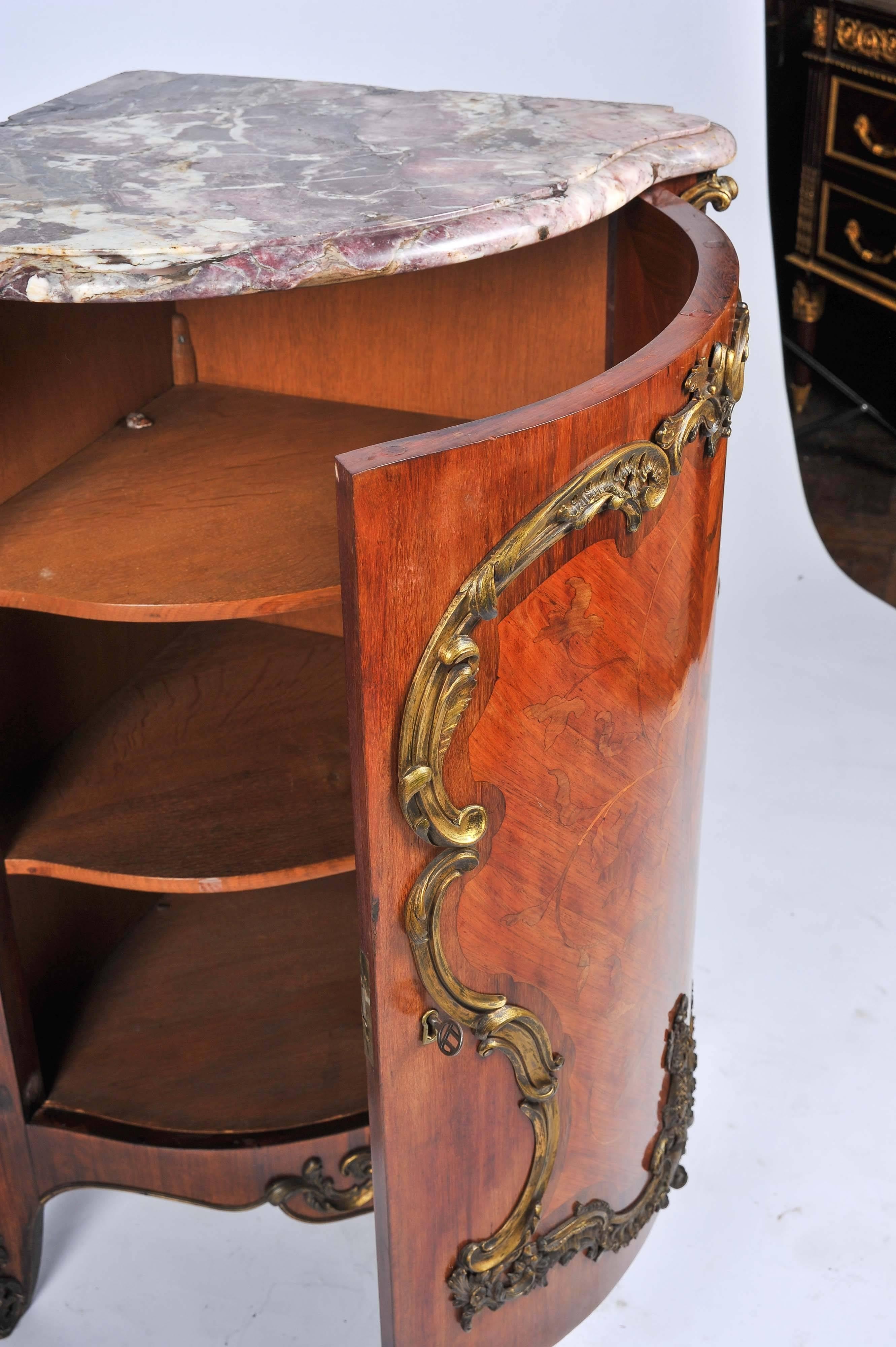 19th Century, French, Kingwood Marquetry Corner Cabinet For Sale 2