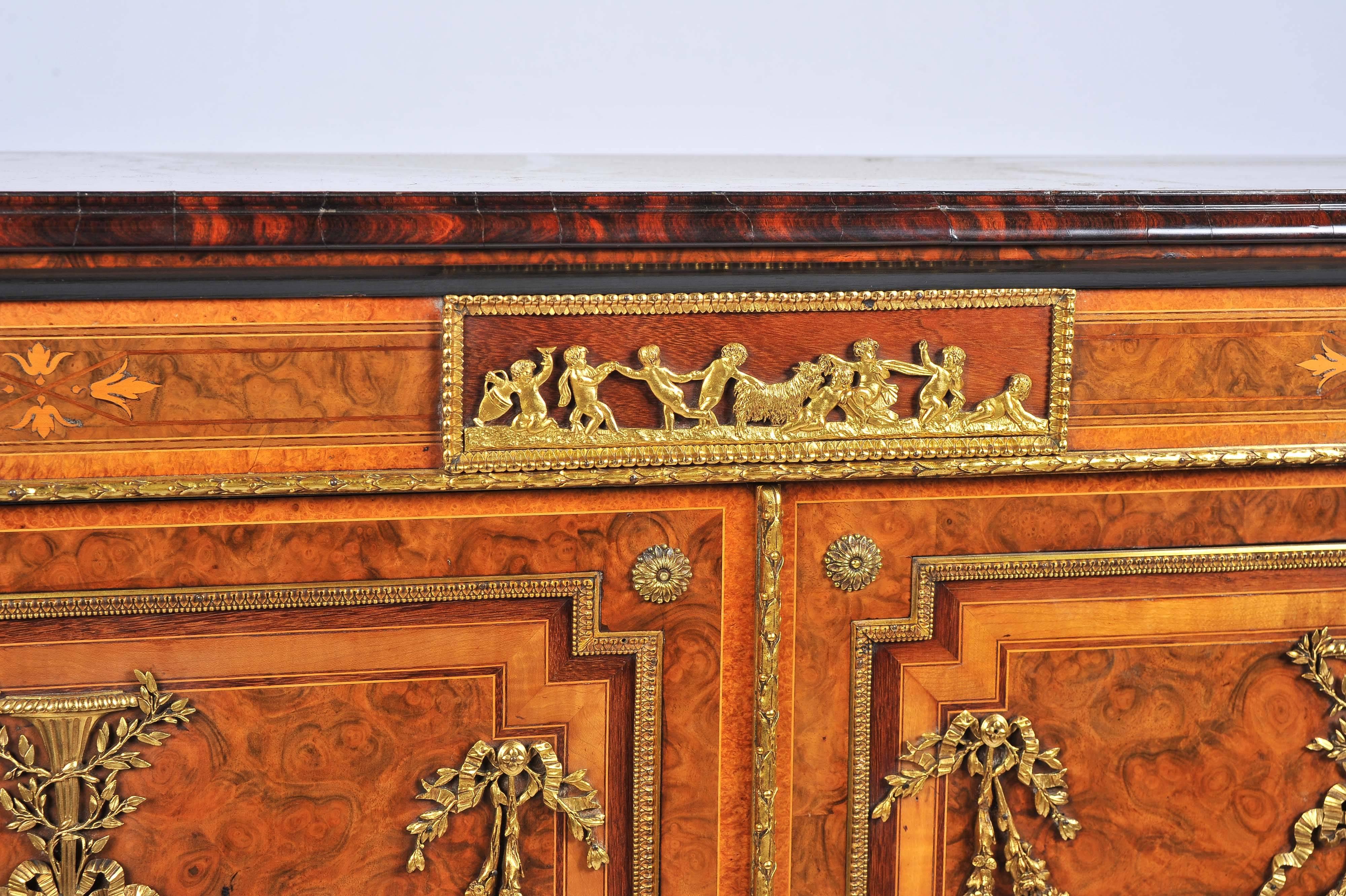 Victorian 19th Century 'Gillows' Credenza/Cabinet For Sale