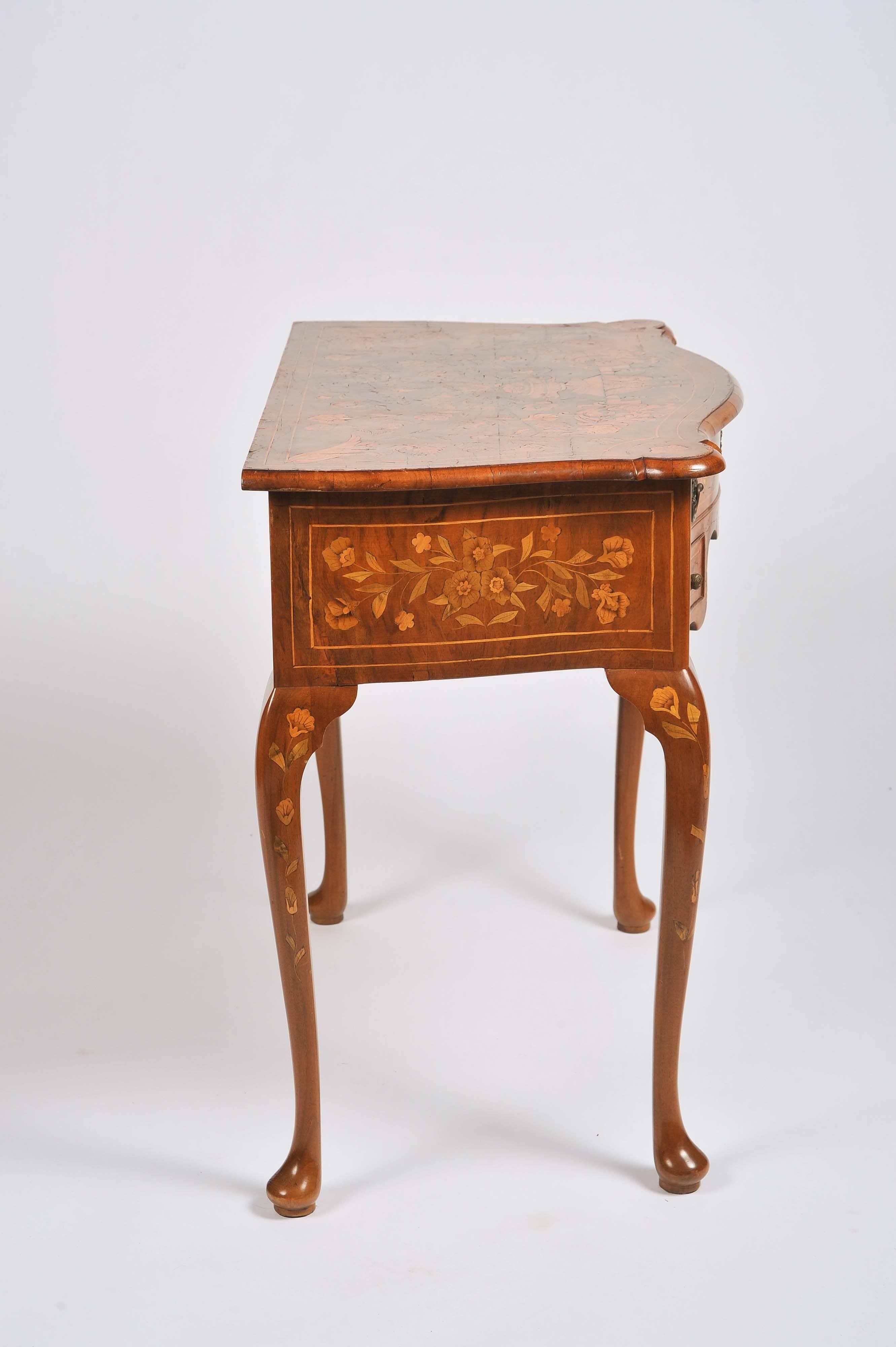 18th Century Dutch Marquetry Side Table 4