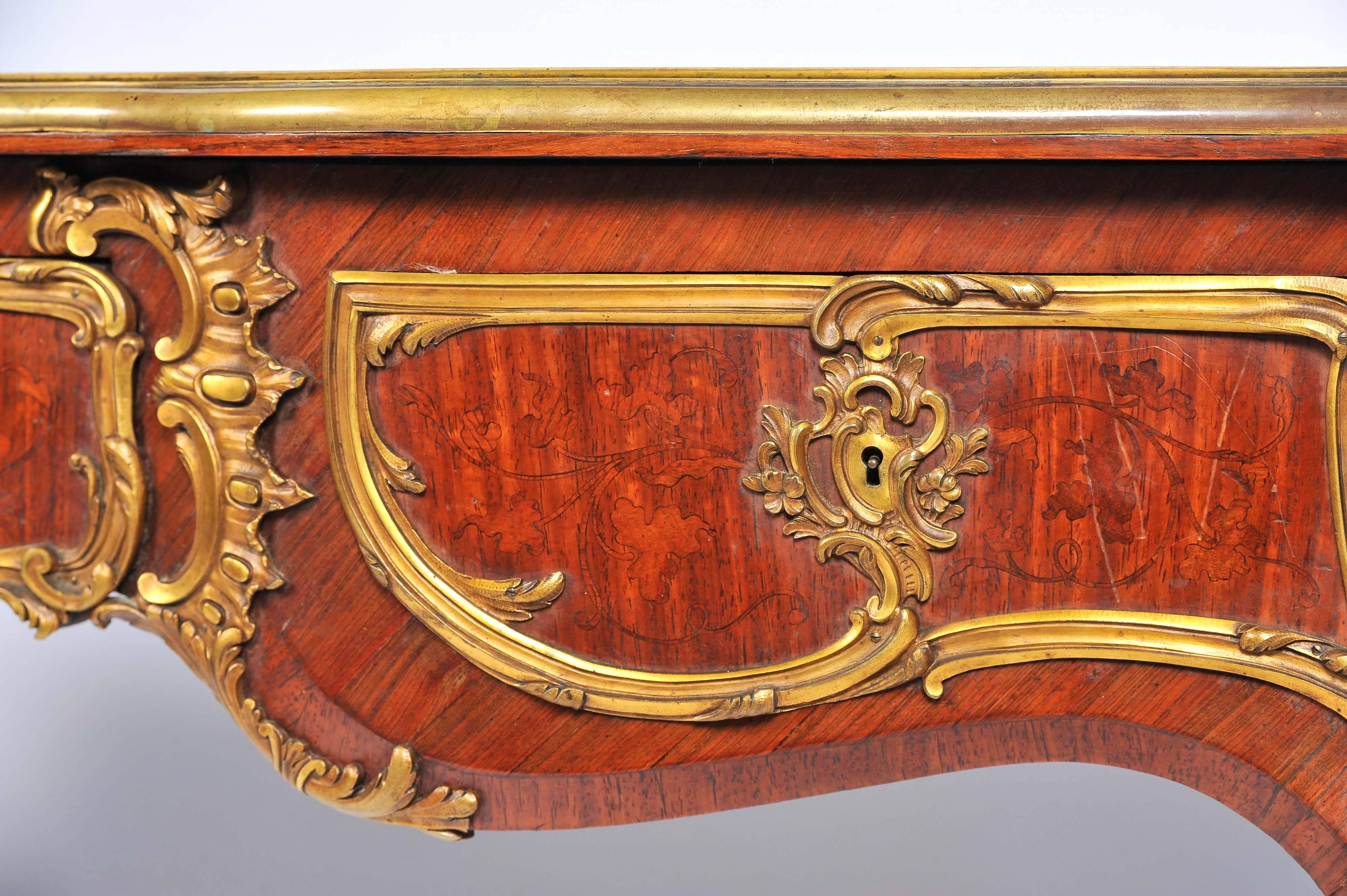 Fine Louis XV Style Bureau Plat by Zweiner In Good Condition In Brighton, Sussex