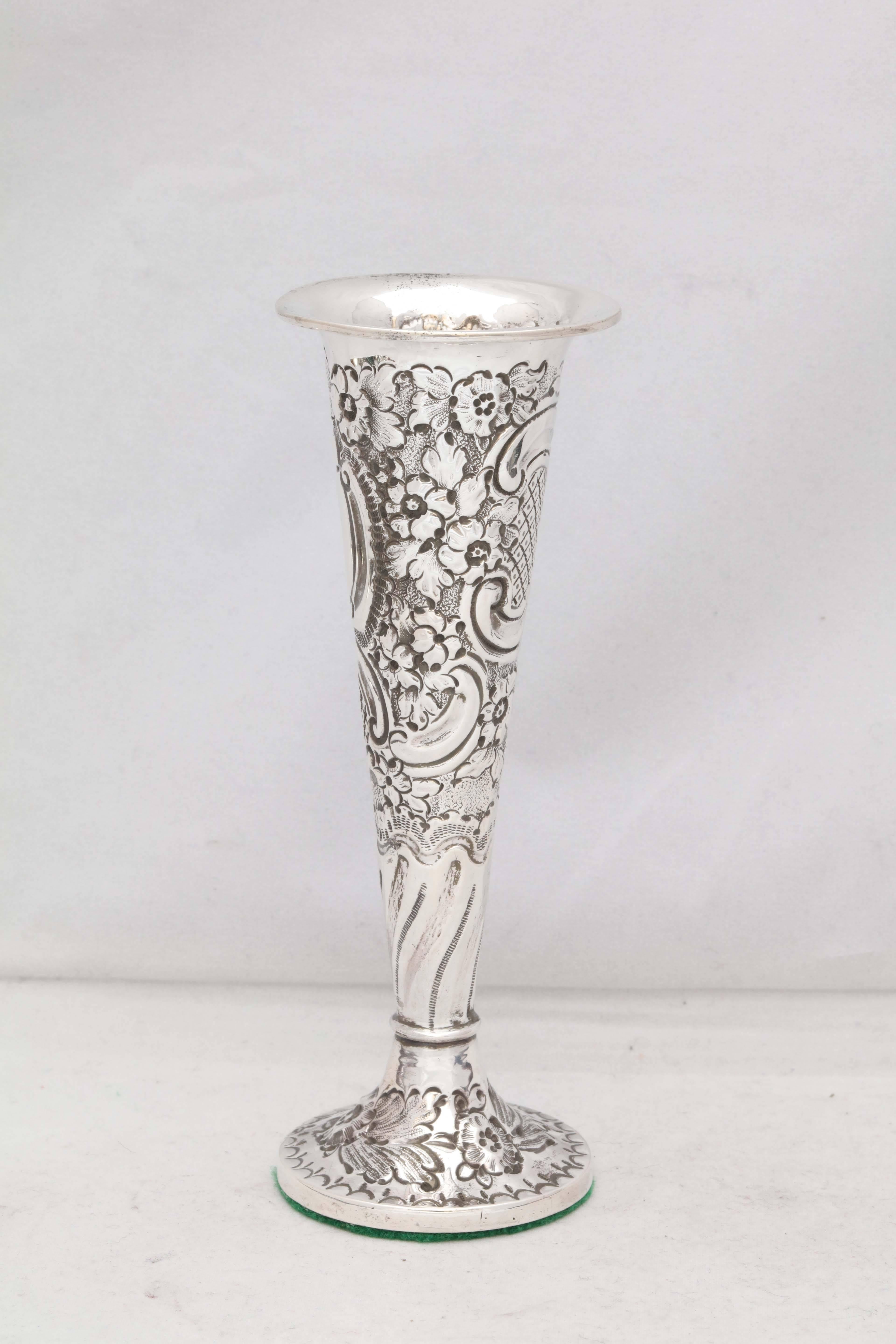 Victorian, sterling silver bud vase, London, 1896, George Gillet - maker. Measures: 5 3/4