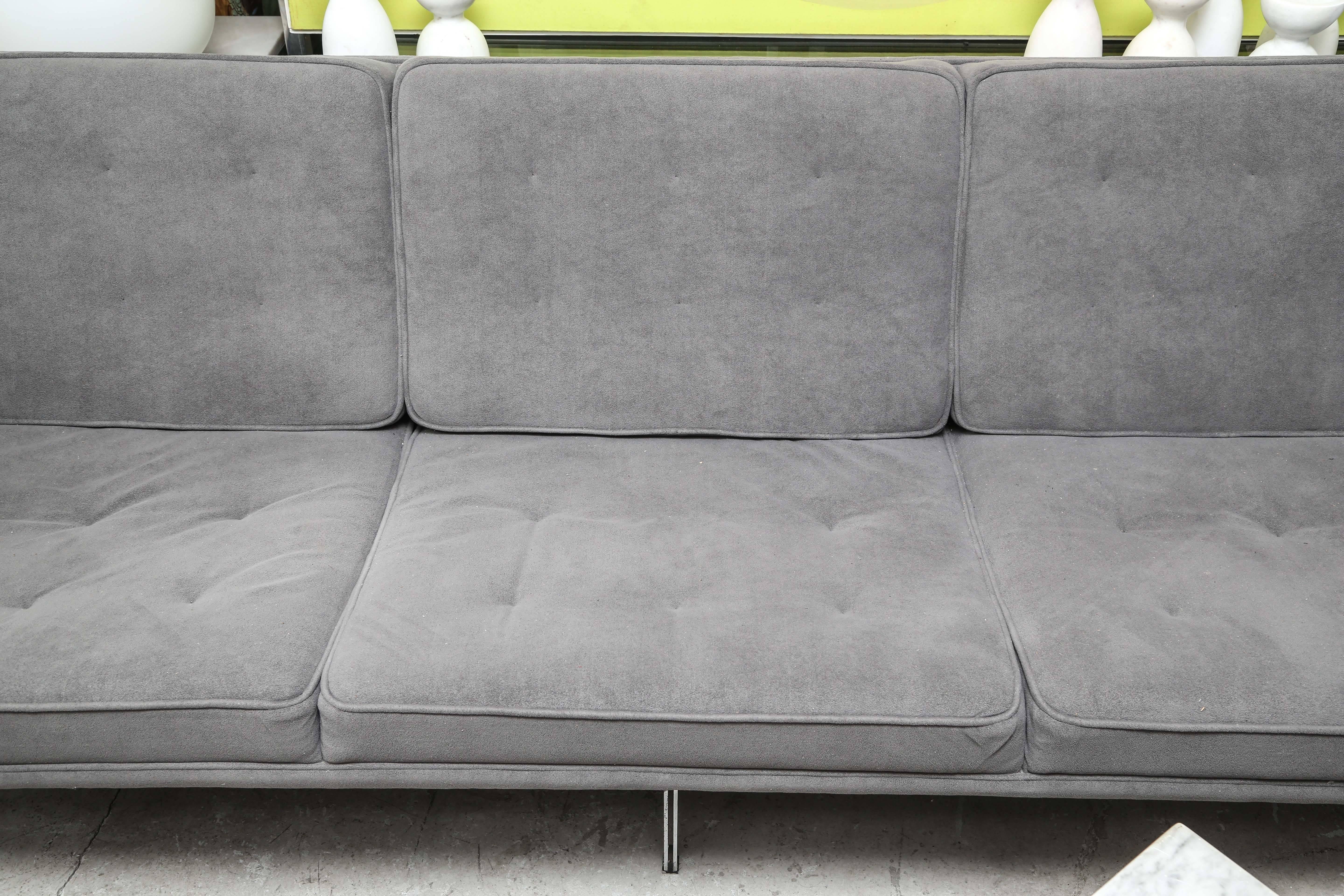 Brushed Mid-Century Modern Florence Knoll Parallel Bar International Style Arm Sofa For Sale