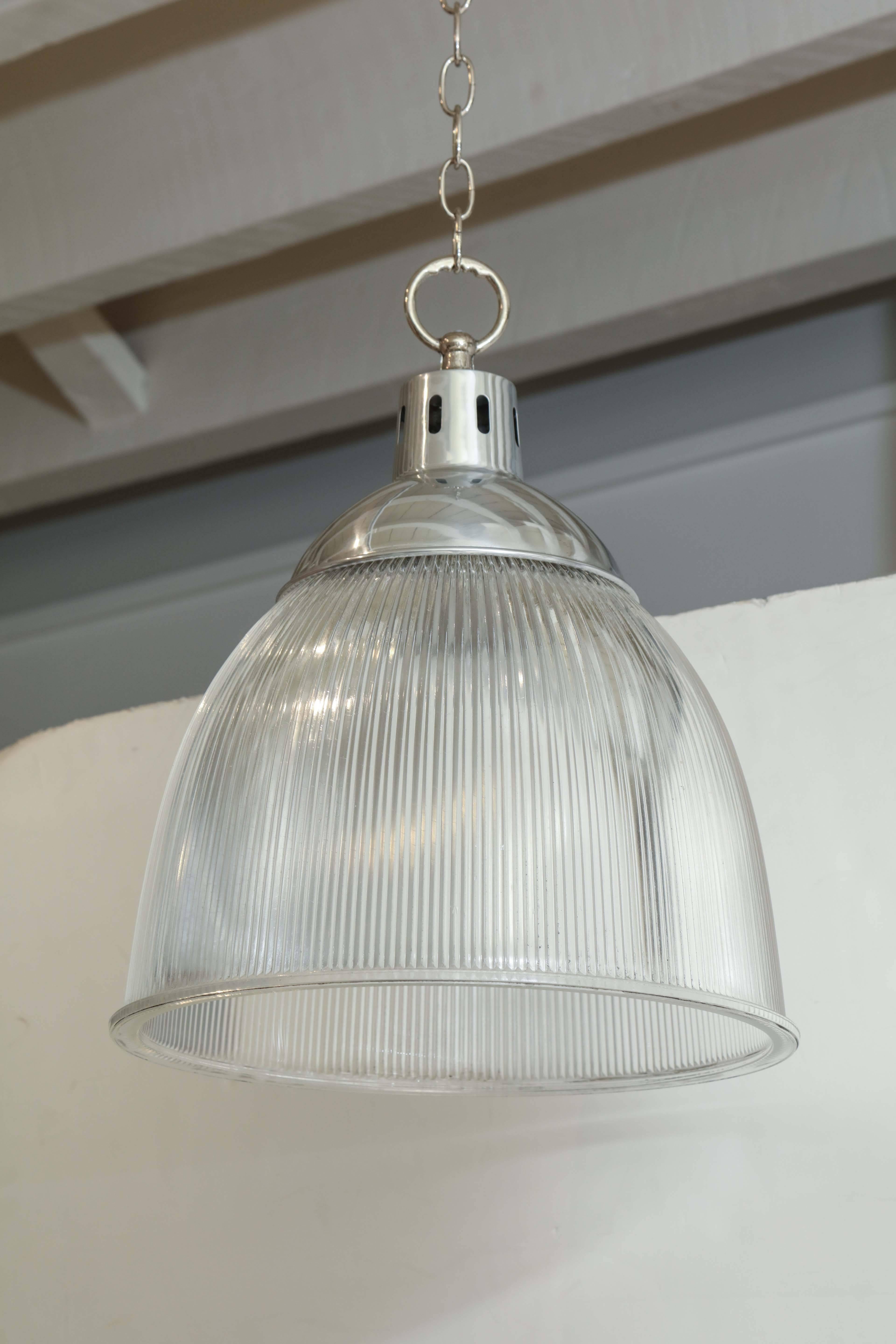 Pair of Halophane and aluminium pendant light fixtures. Recently rewired for US specifications.


Available to see in our NYC Showroom 
BK Antiques
306 East 61st St. 2nd fl.
New York, NY 10065