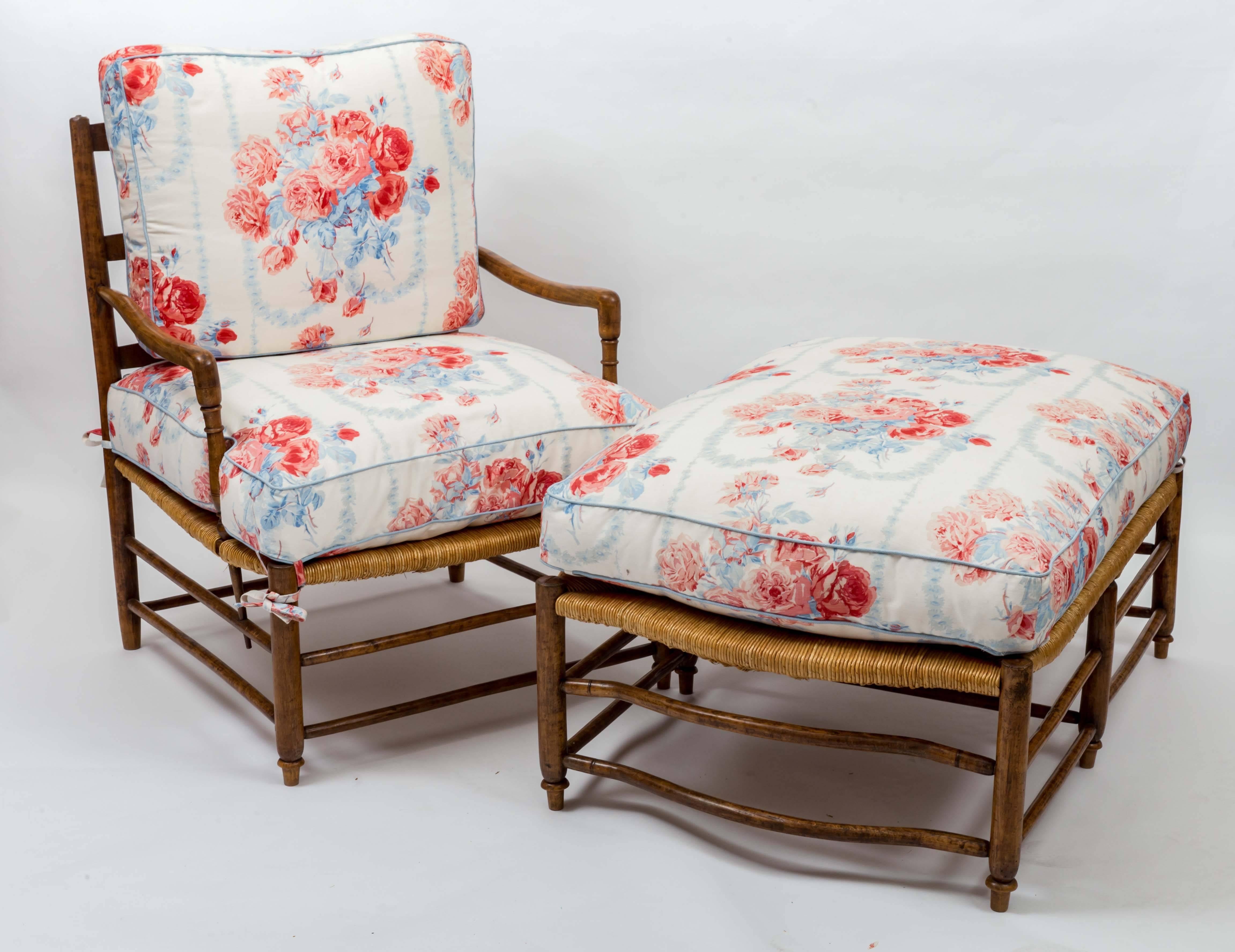 18th-Century Country French Rush Seat Bergere and Ottoman For Sale 6