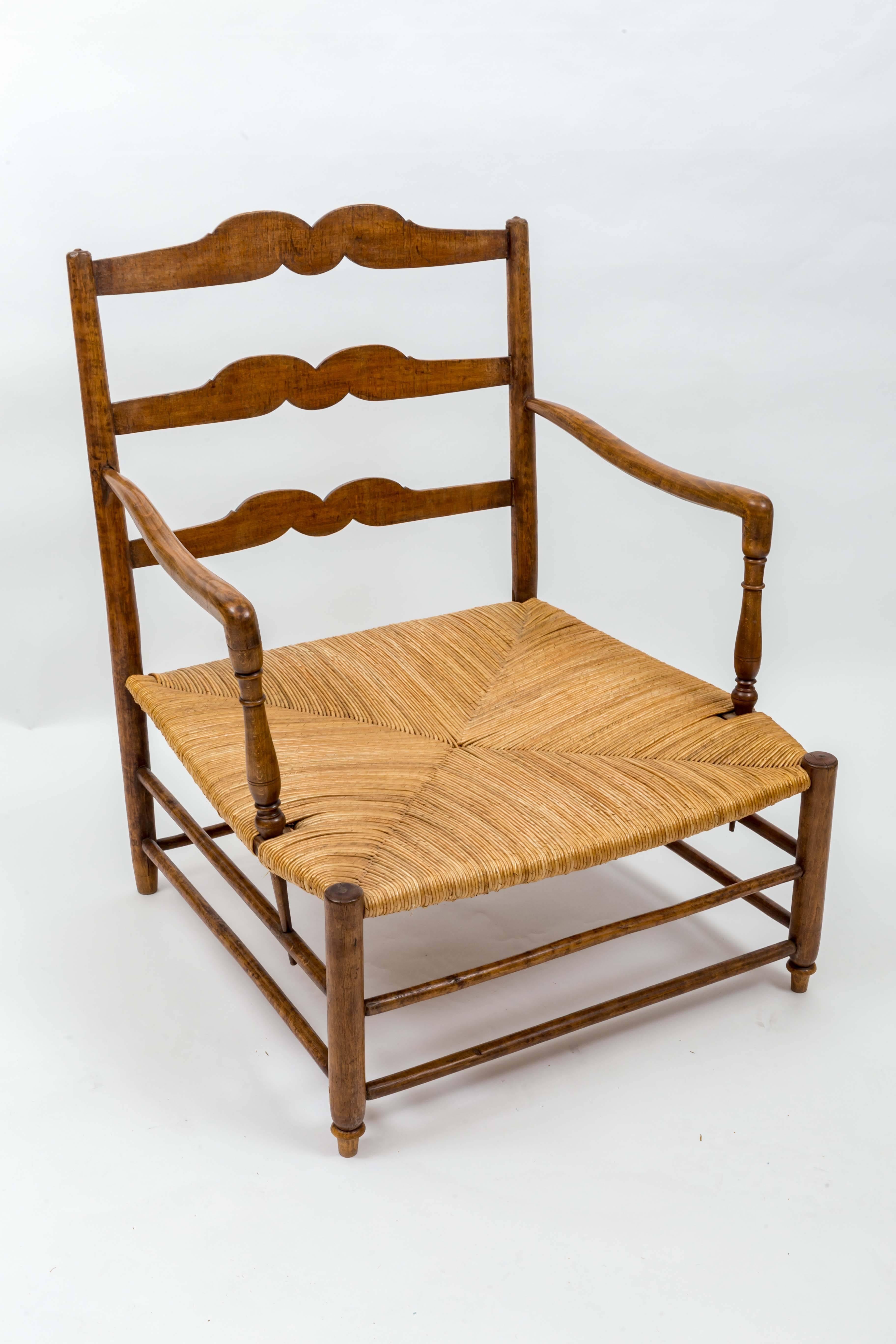 18th-Century Country French Rush Seat Bergere and Ottoman For Sale 5