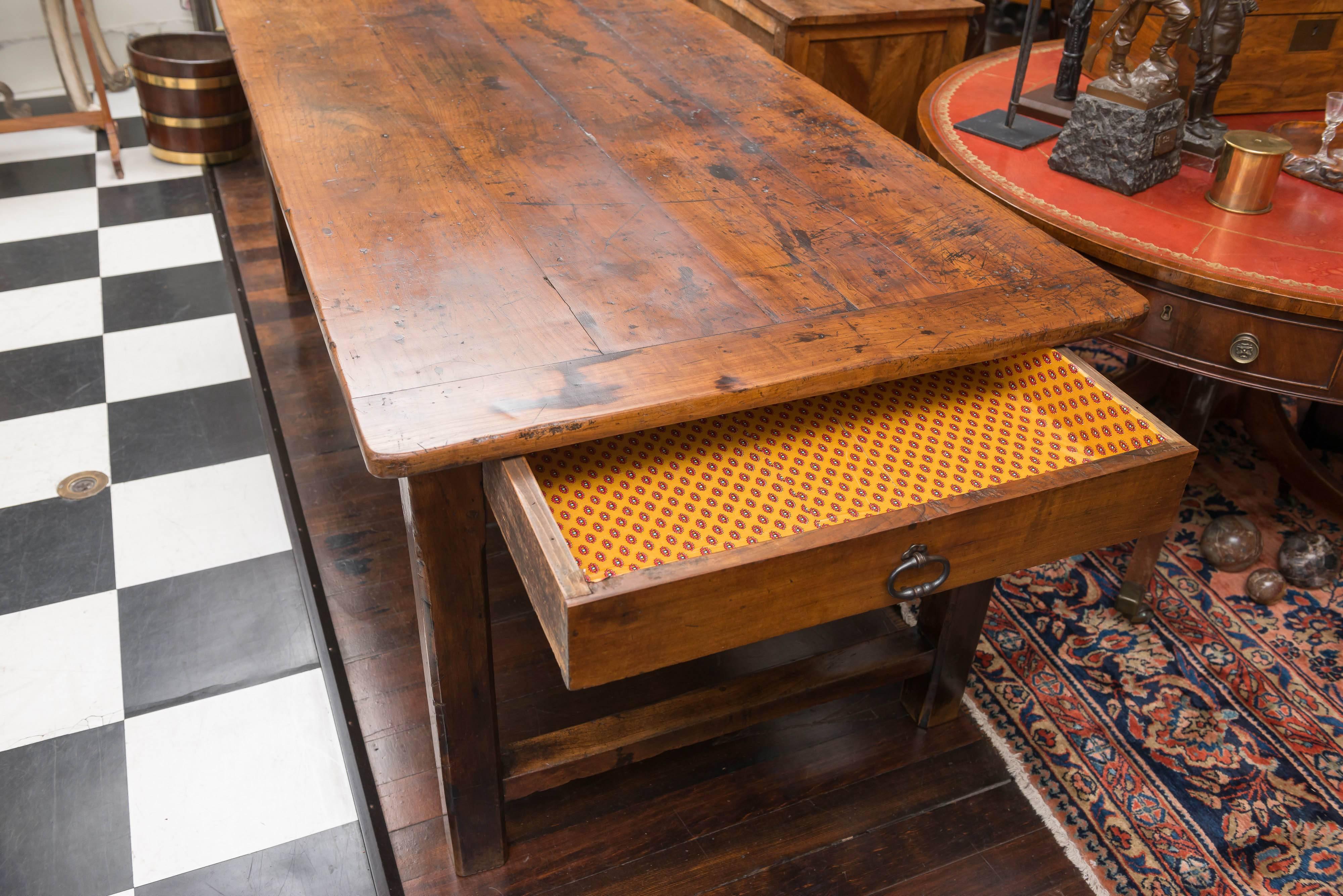 Late 18th Century French Walnut Dining / Farm Table In Distressed Condition In San Francisco, CA