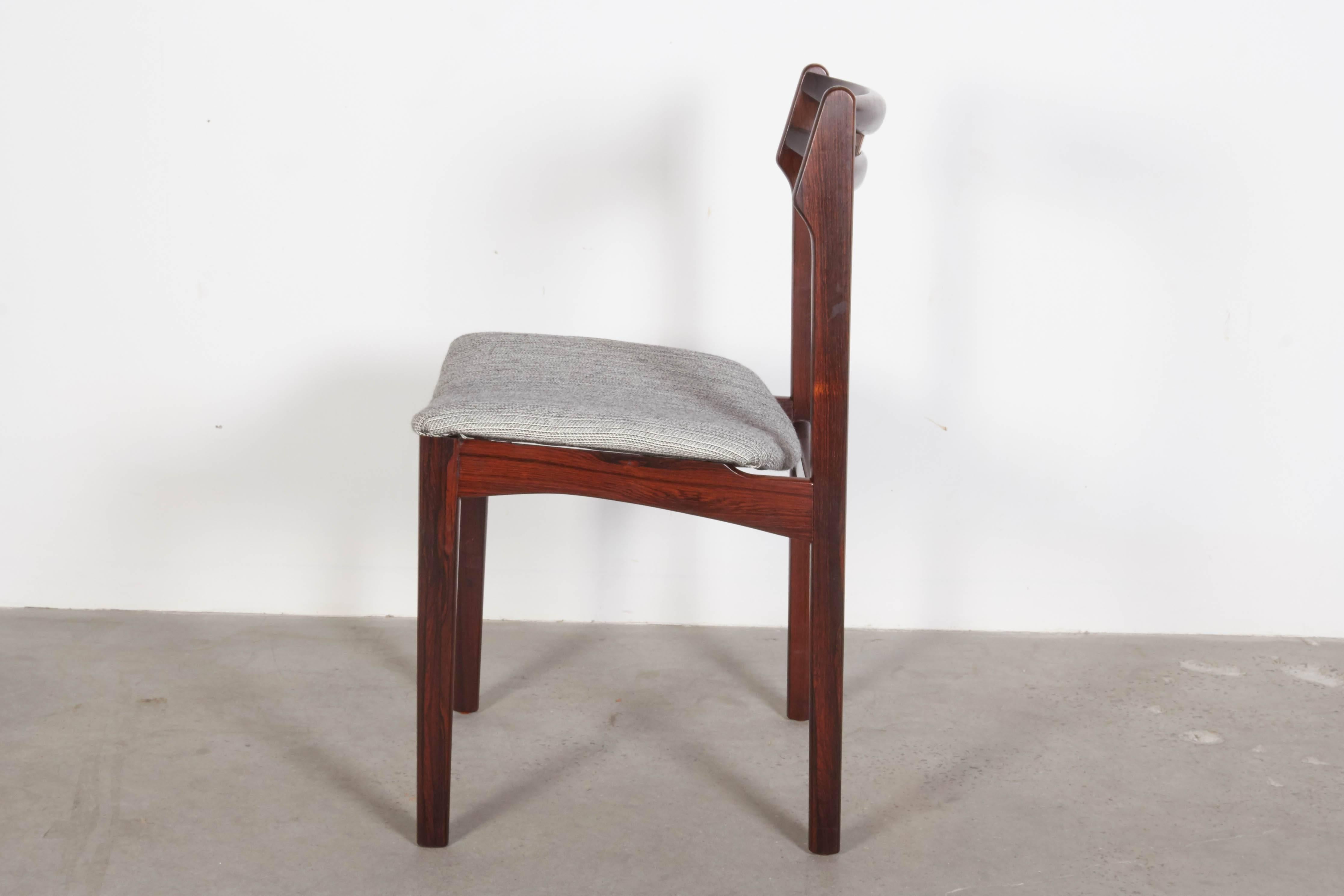 Mid Century Rosewood Dining Chairs, Set of 6 In Excellent Condition In New York, NY