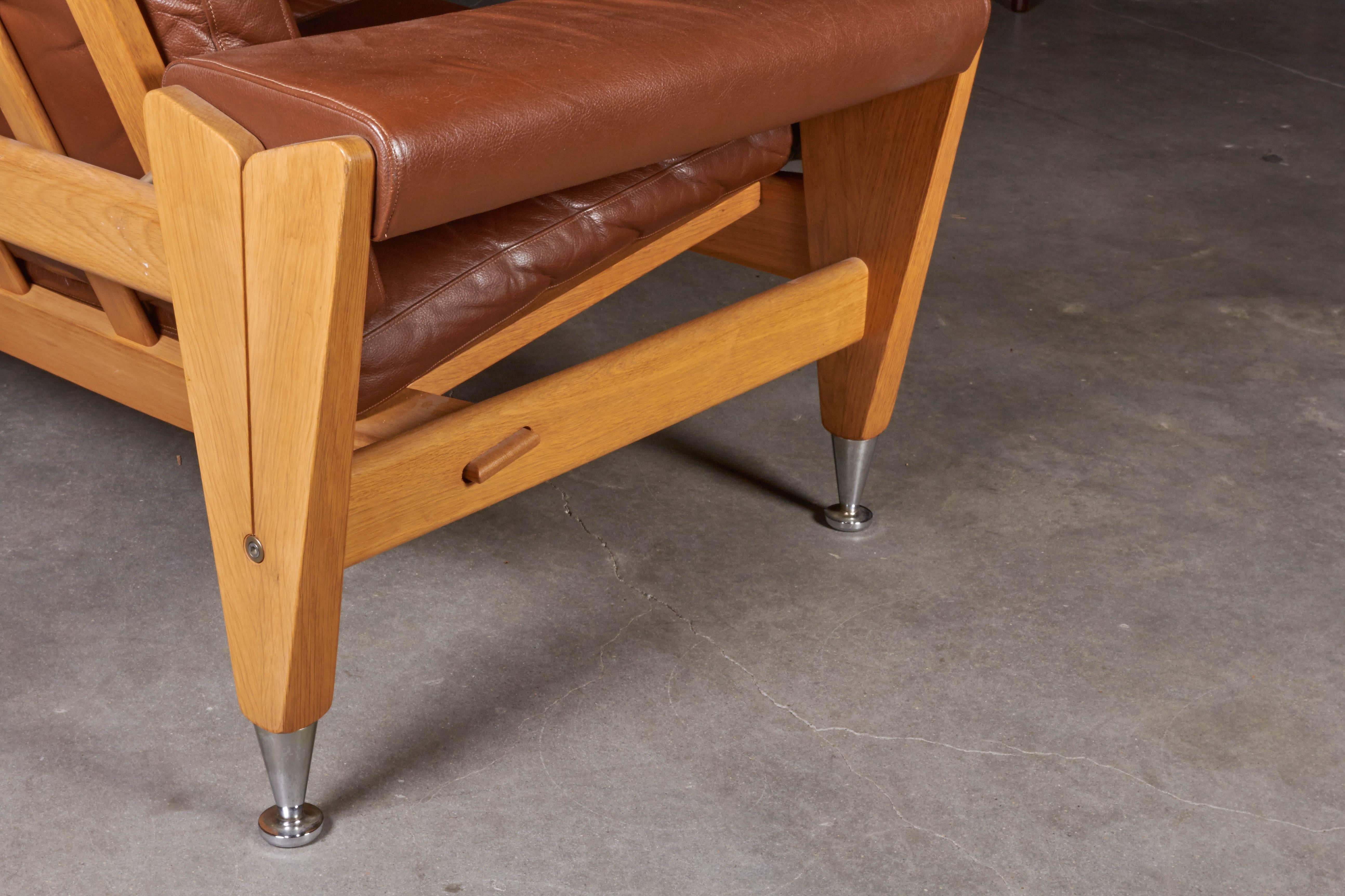 Mid Century Brown Leather Sofa by Hans Wegner 3