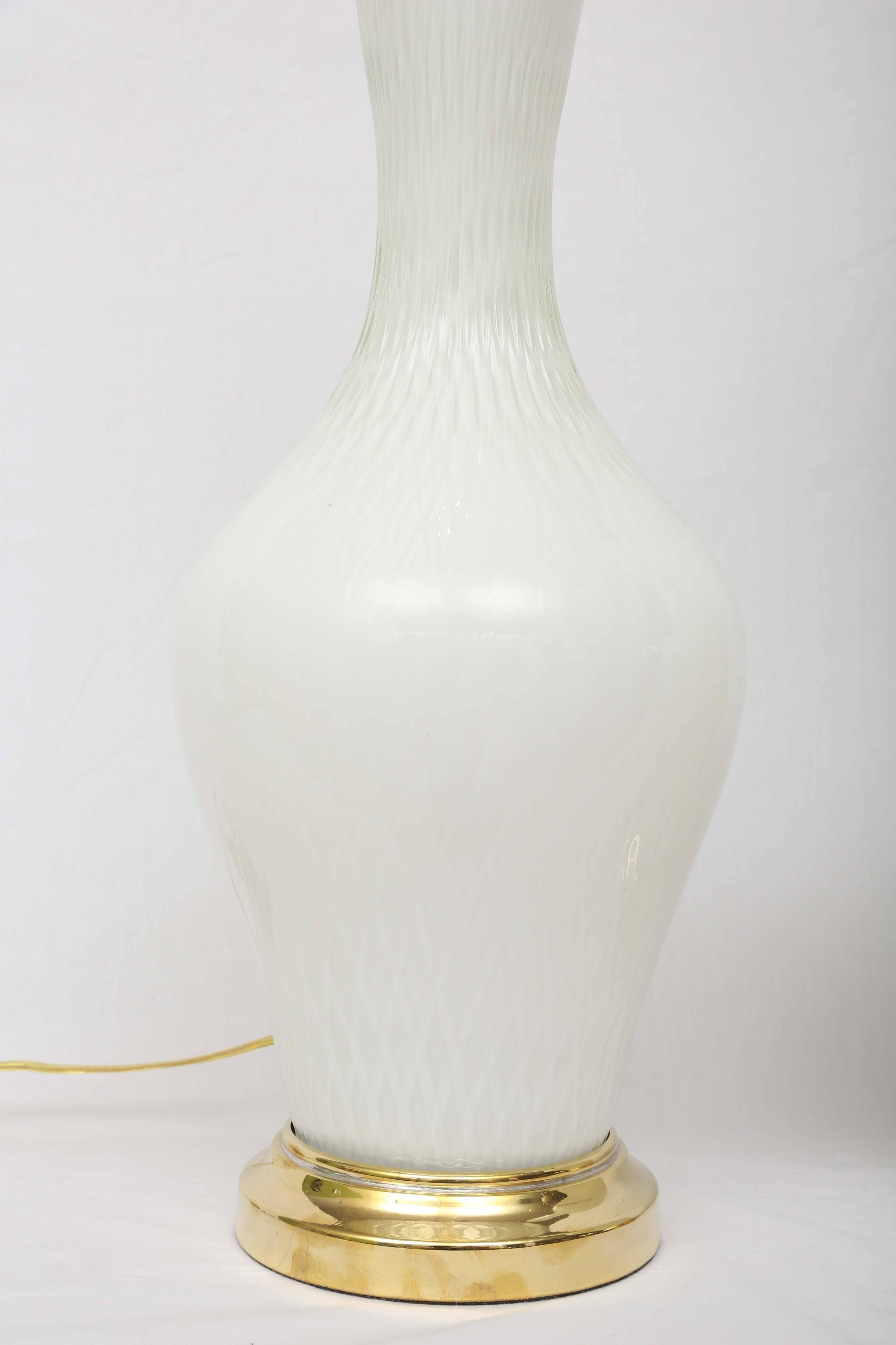 Mid-Century Modern Pair of Vintage White Murano Table Lamps For Sale