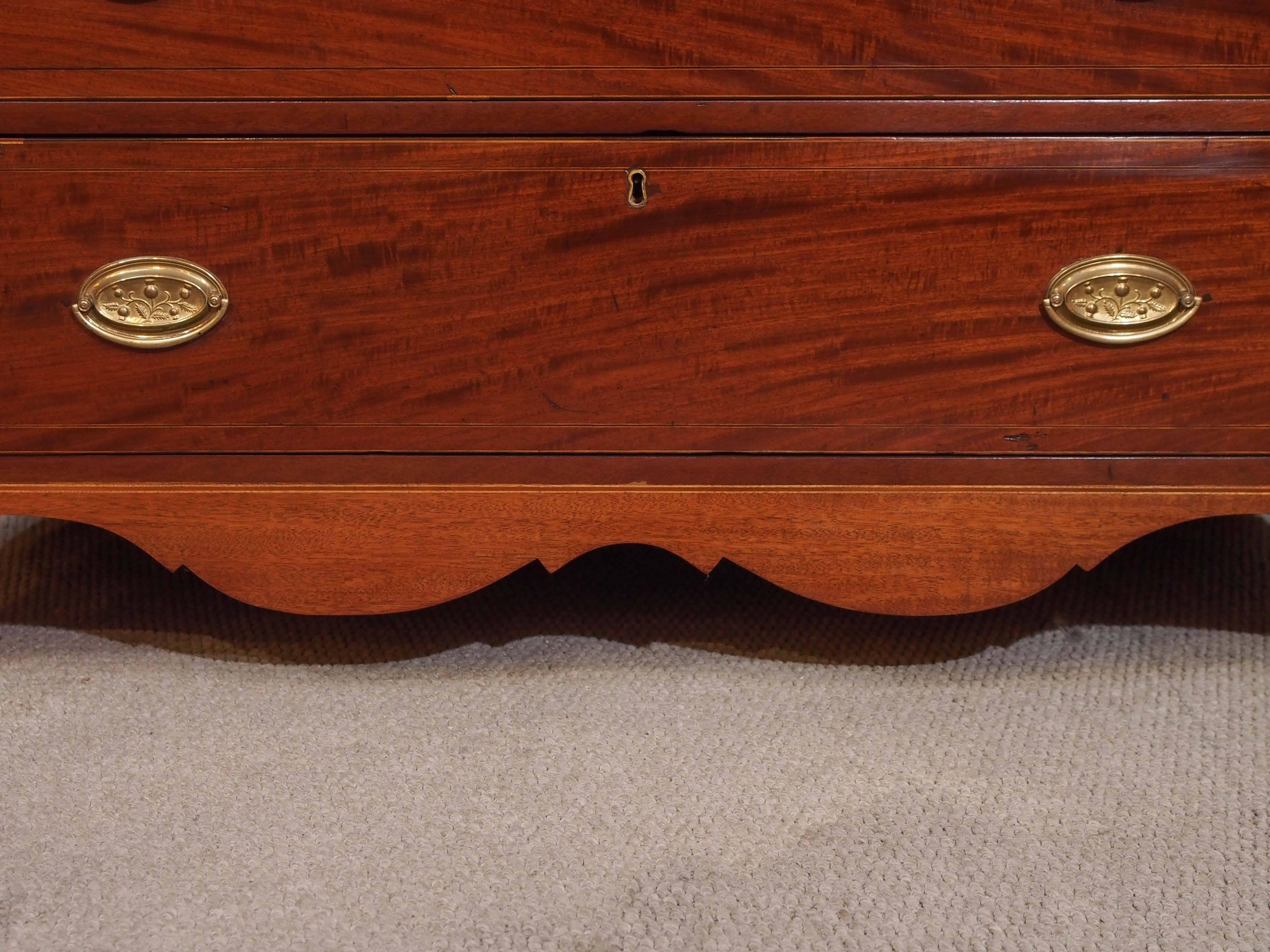 Antique American Chest of Drawers 1