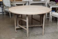 Antique Swedish Round Drop-Leaf Table, Late 18th Century