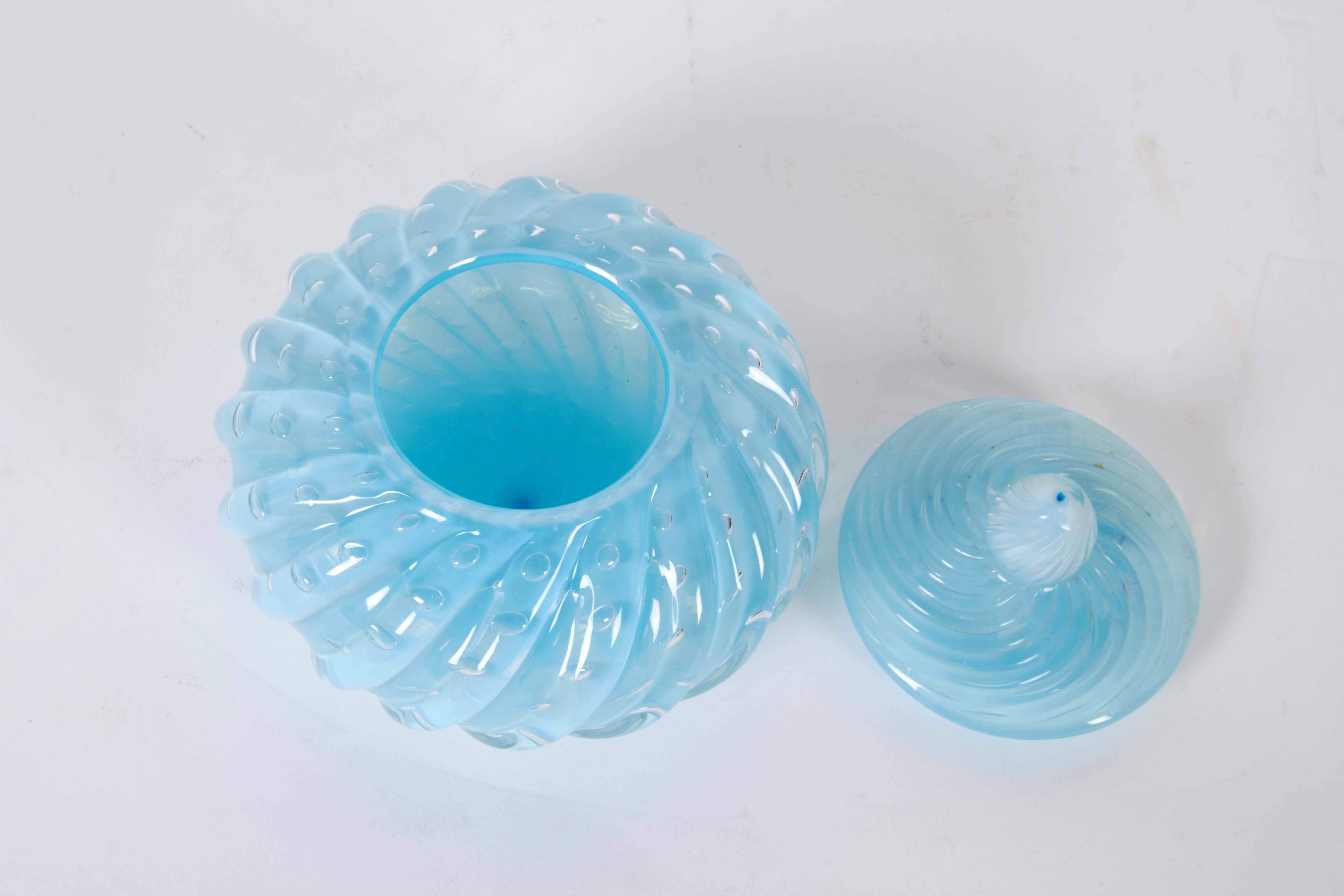 Mid-20th Century Set of Three Seguso Murano Glass Covered Vanity Jars with 'Bullicante'