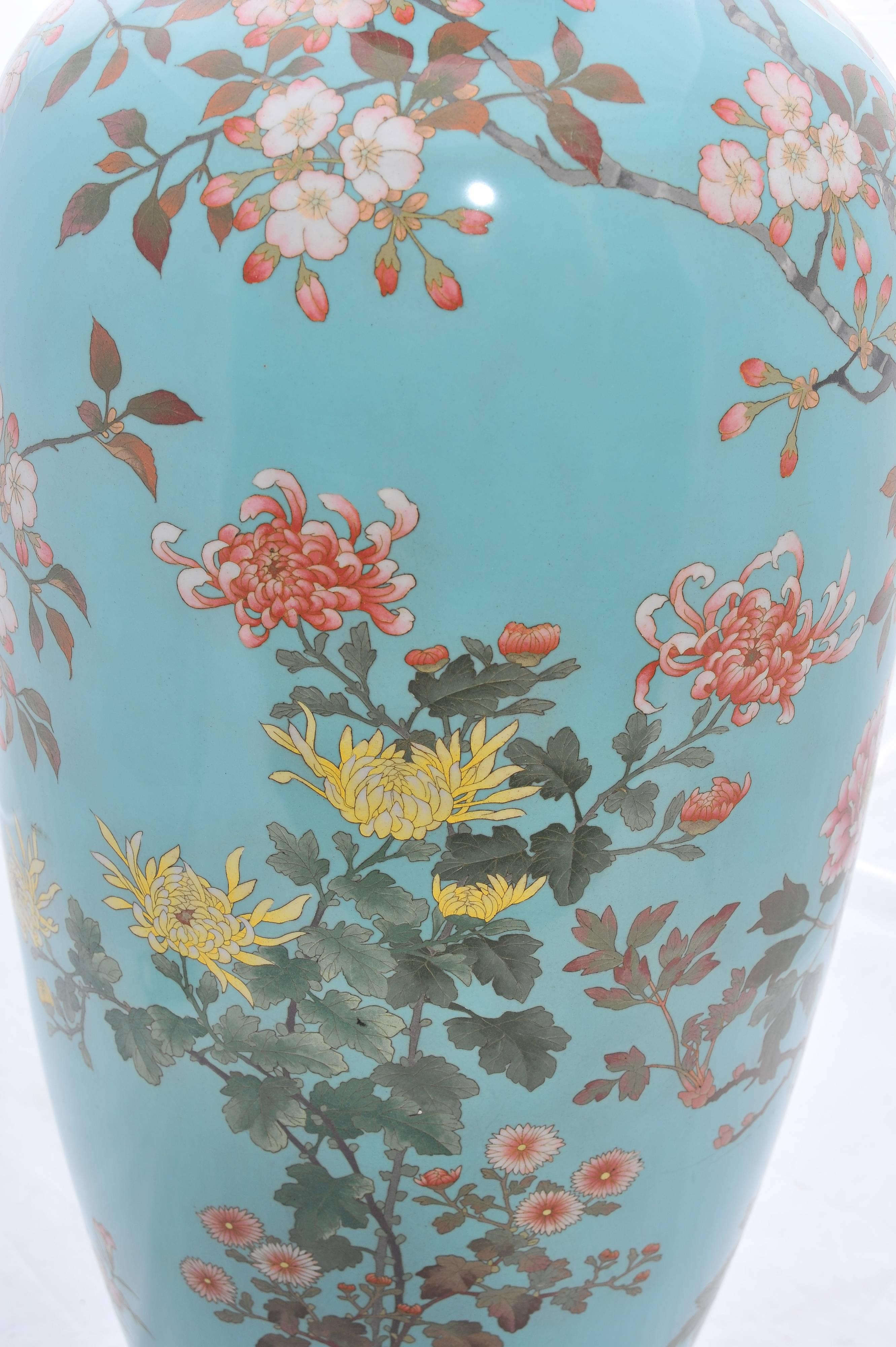 Large Cloisonné Vase Meiji Period In Excellent Condition In Brighton, Sussex