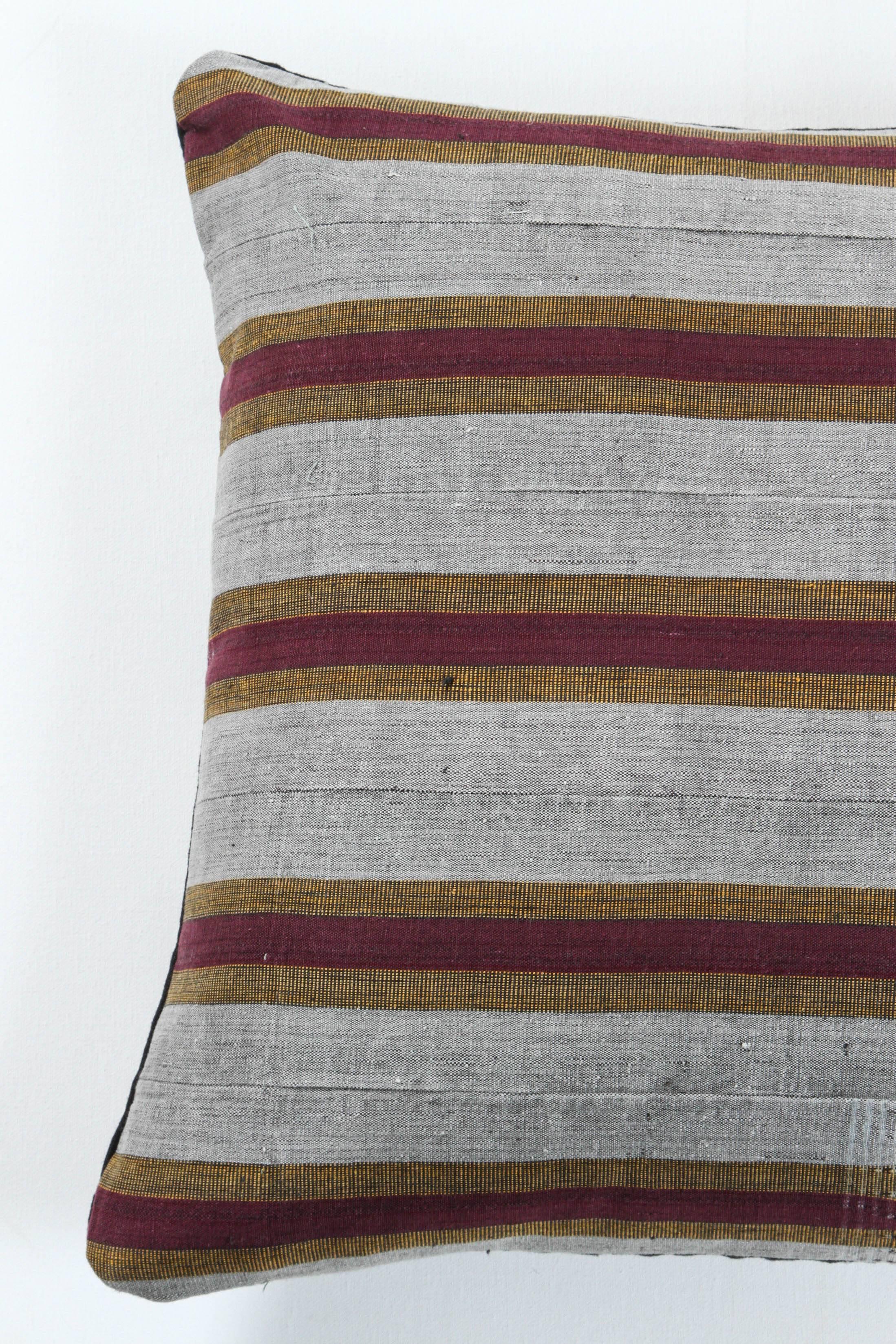 Woven Ashante African Pillow, Burgundy Red, Gray and Gold For Sale