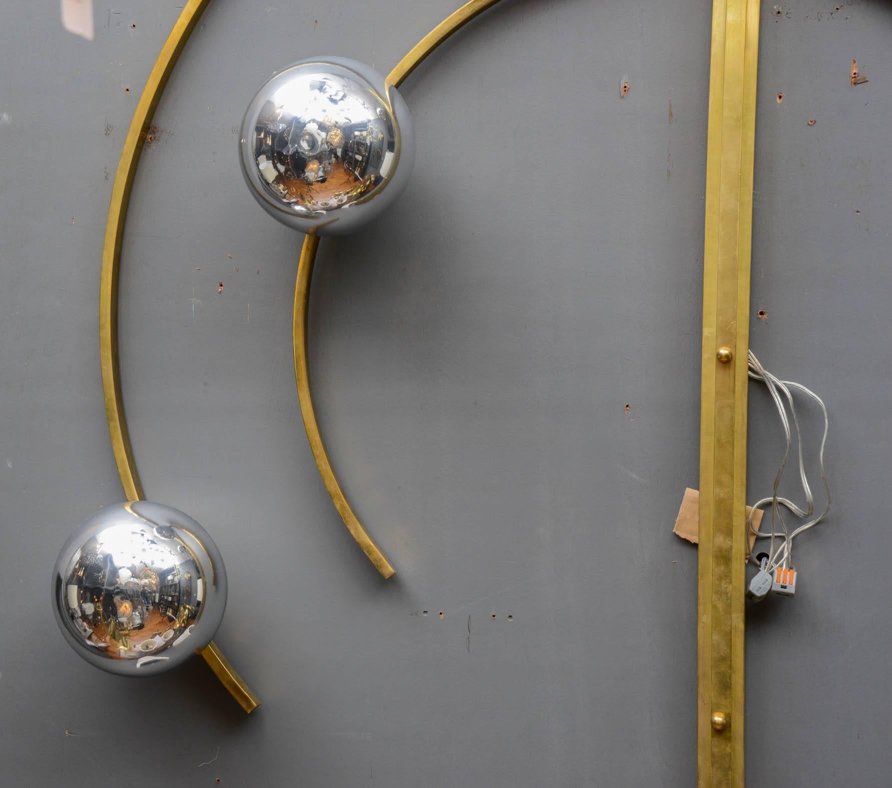 Mid-Century Modern Set of Six Original Brass and Murano Glass Globes Brass Wall Sconces