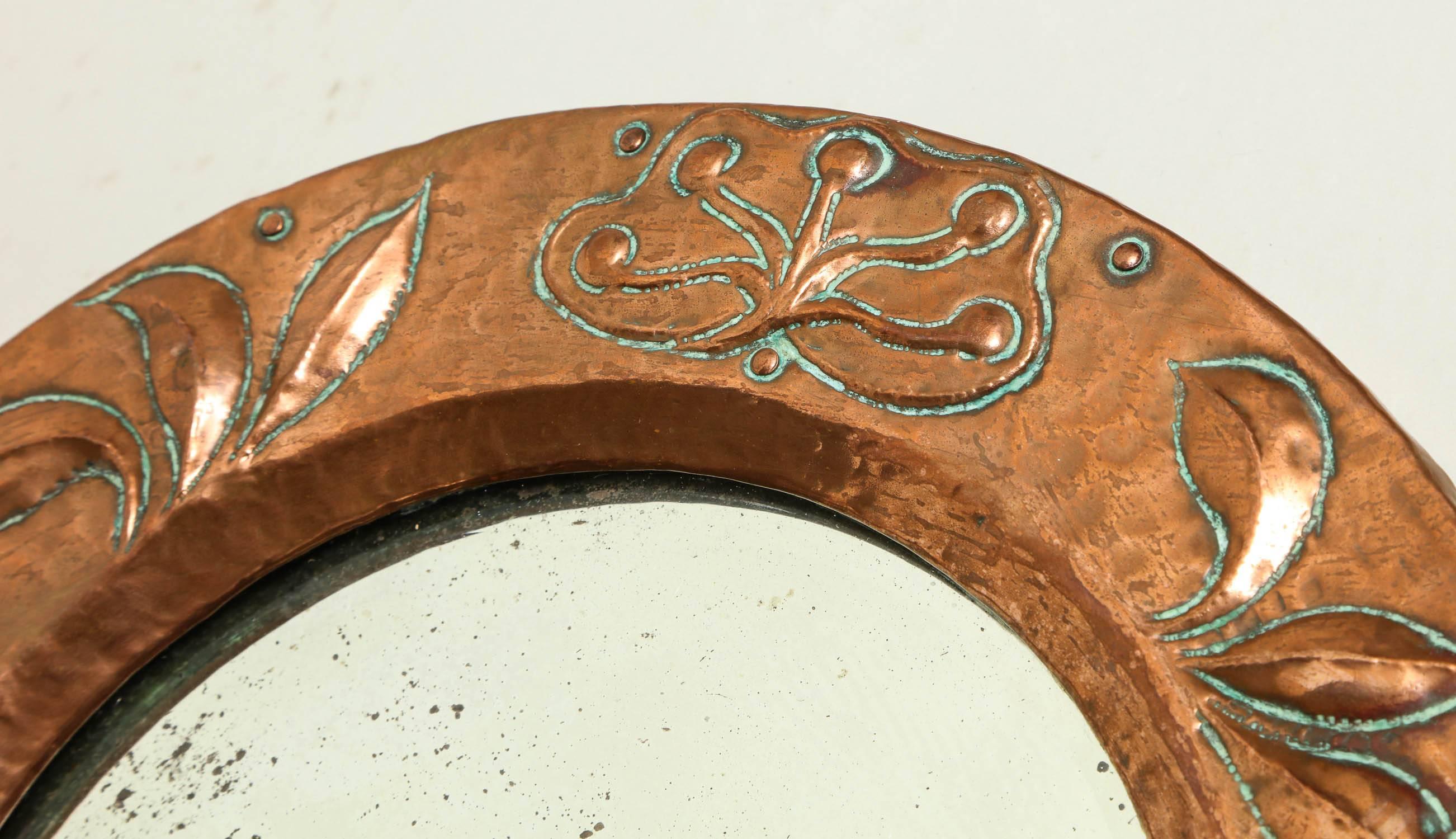 Diminutive Round Copper Mirror In Good Condition For Sale In Greenwich, CT