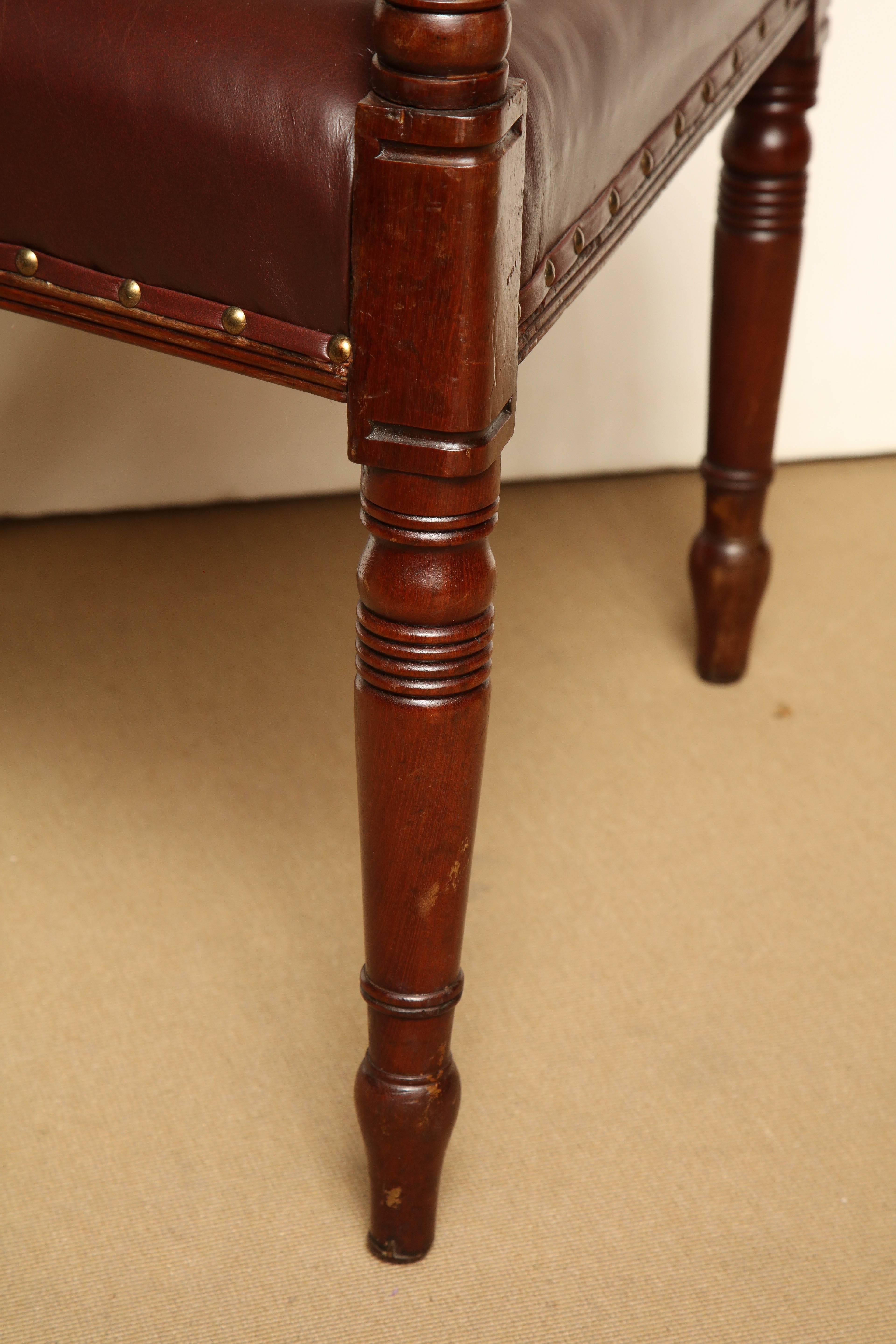 Early 19th Century English Regency, Mahogany and Brass Inlay Desk Chair For Sale 2