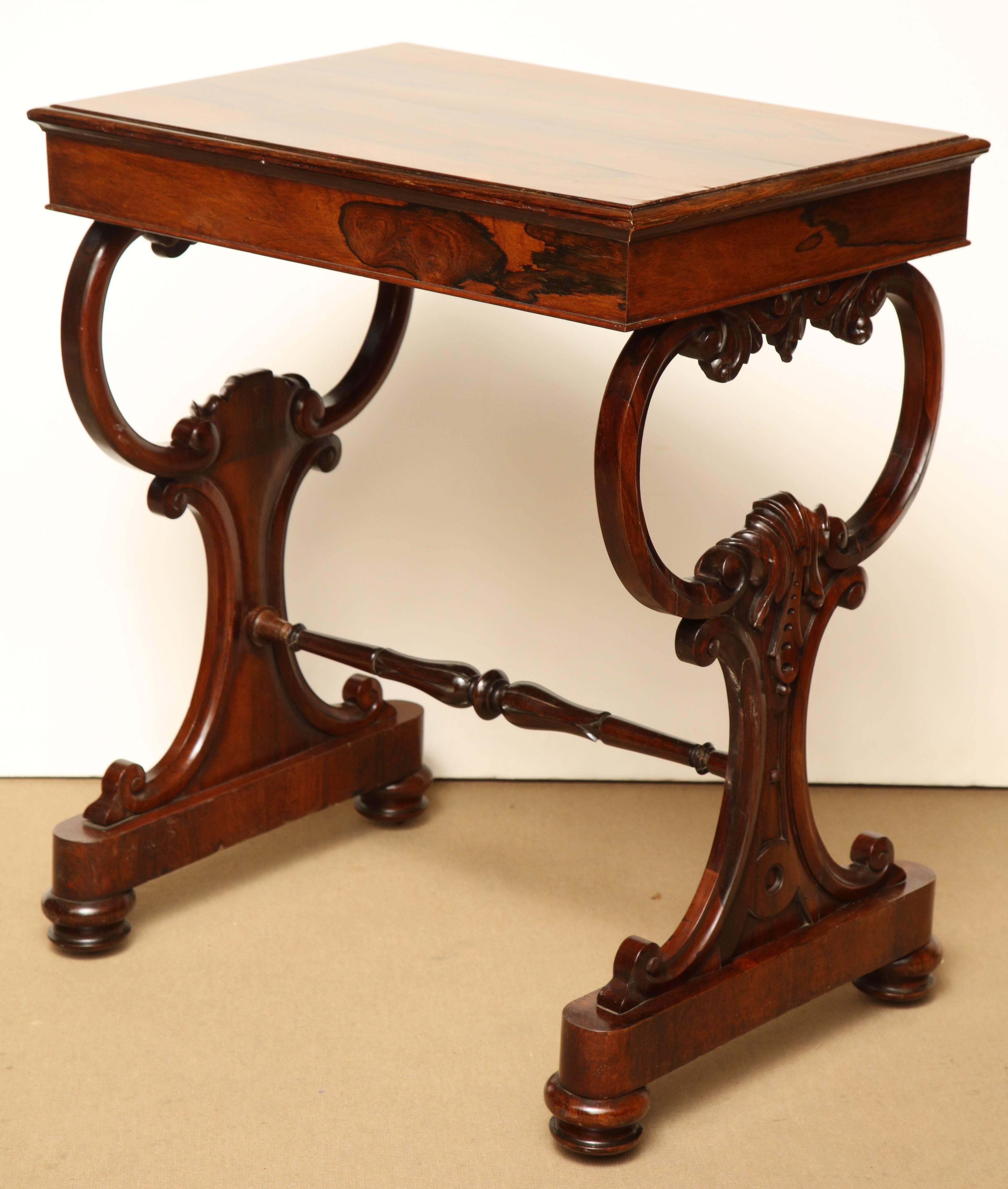 Mid-19th Century English Worktable with Fitted Drawer 4
