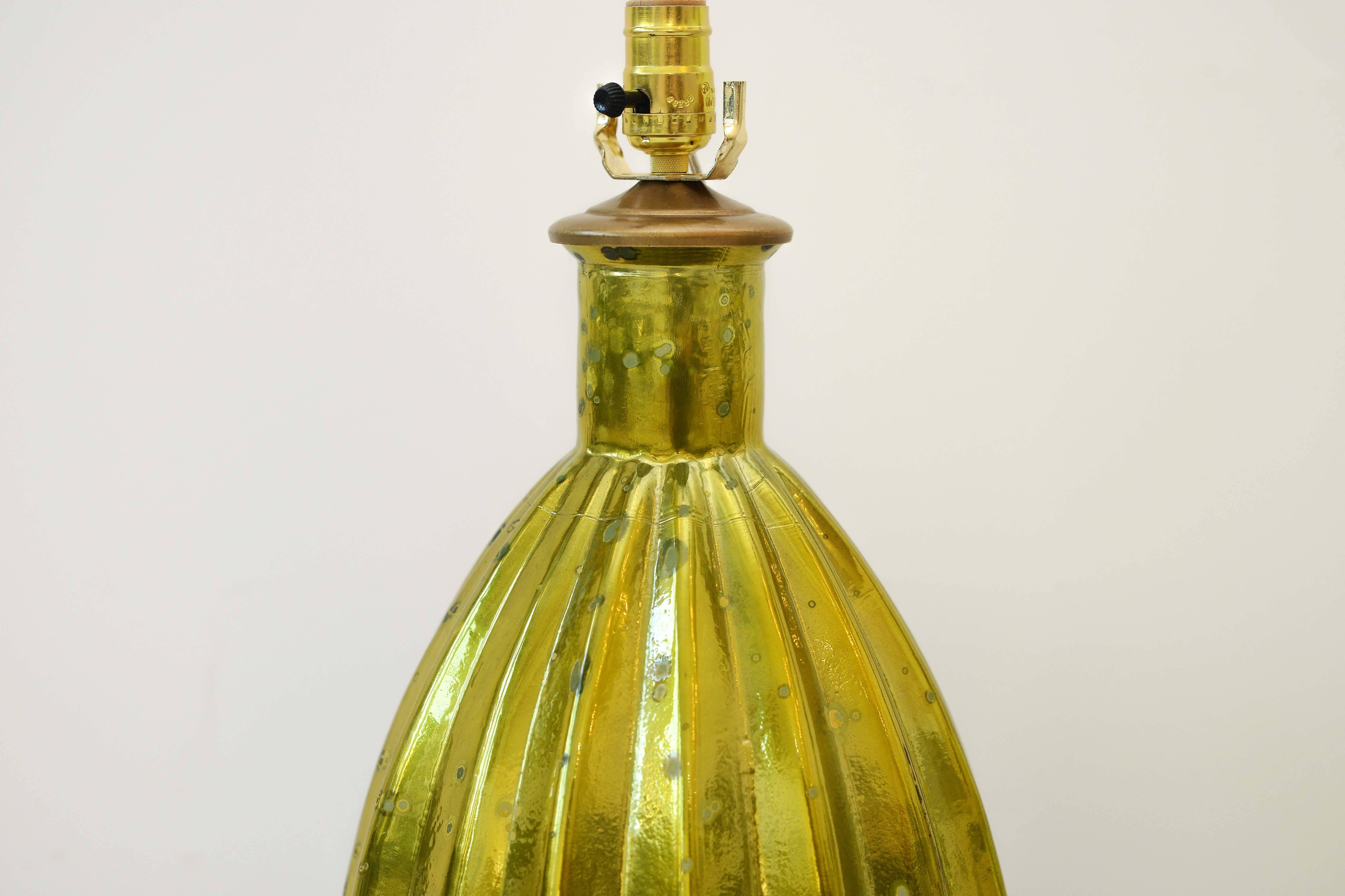 Pair of Vintage Golden Glass Lamps In Excellent Condition In Phoenix, AZ