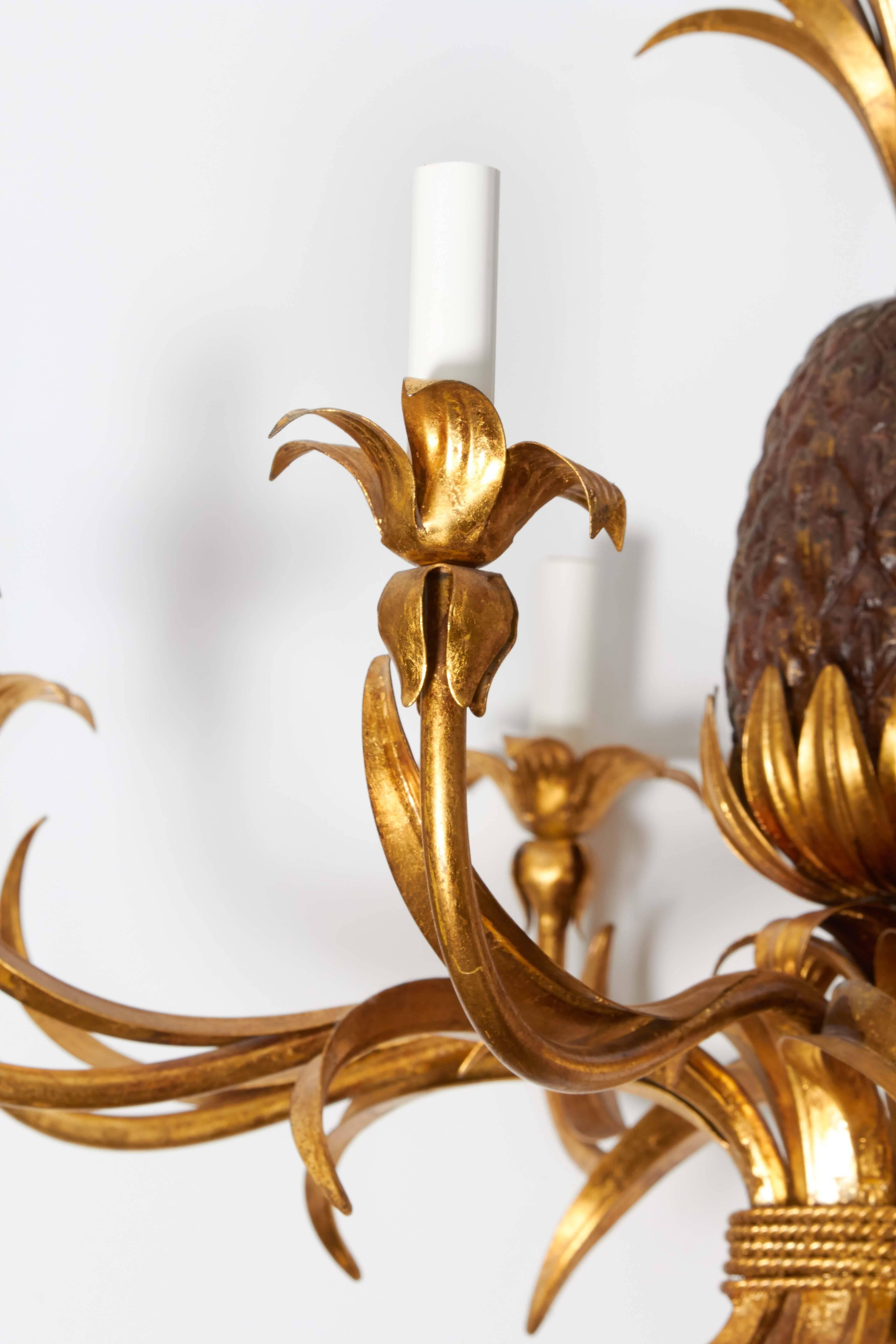 Metal Hollywood Regency Gilt Tole Pineapple Eight-Arm Chandelier