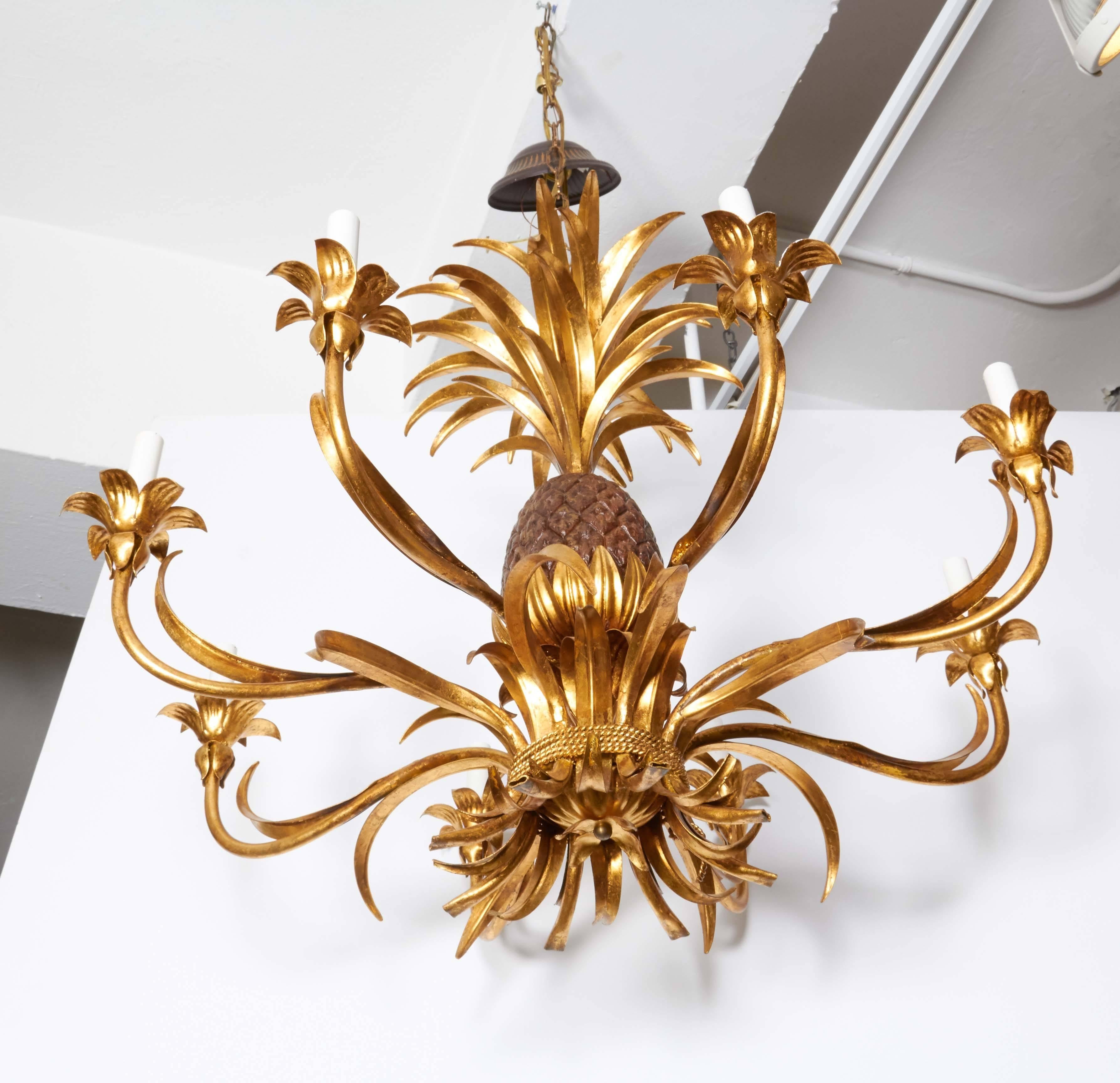 Hollywood Regency Gilt Tole Pineapple Eight-Arm Chandelier 1