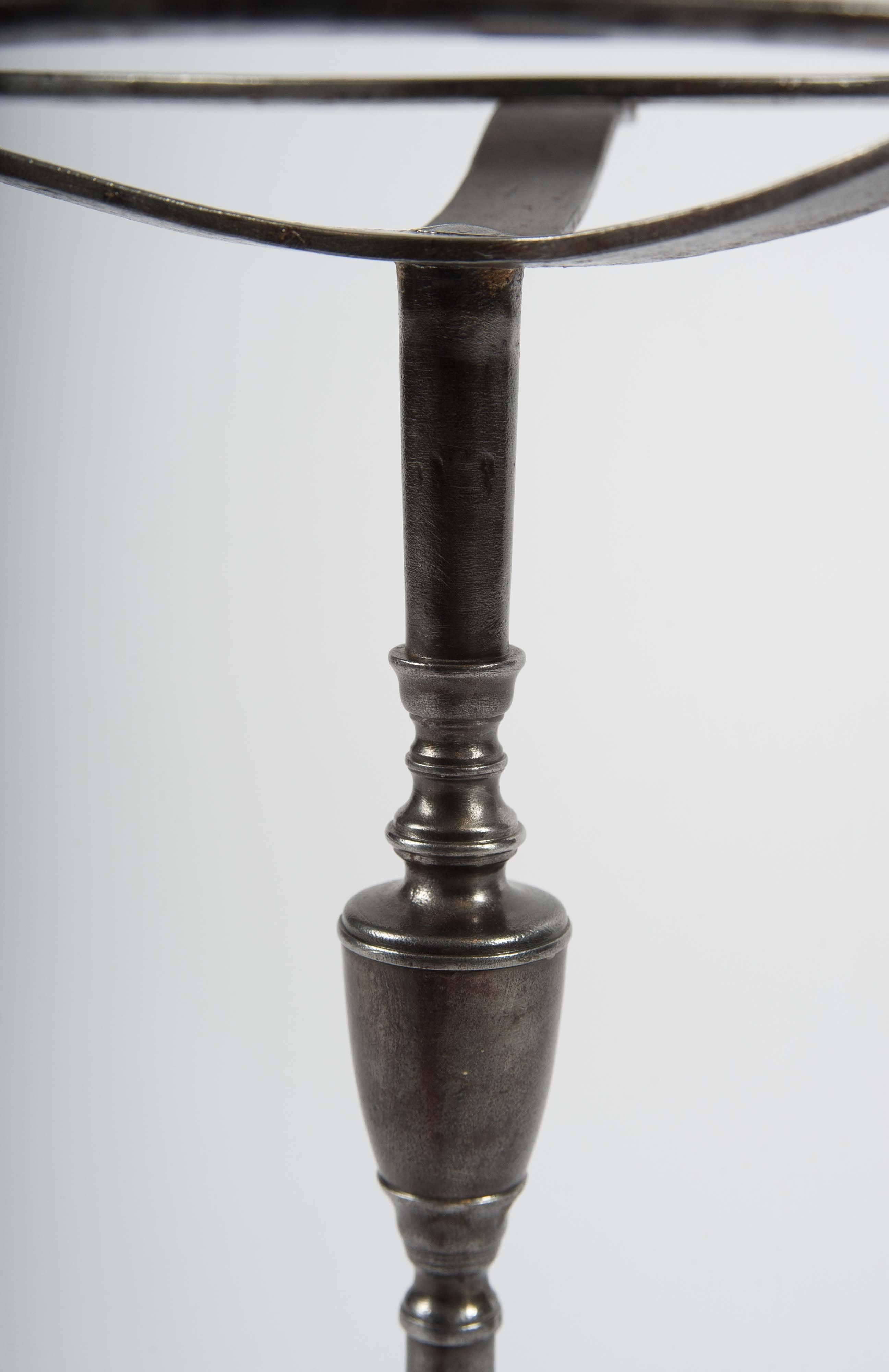 George III Period Steel Trivet with Turned “Vase” Stem and Pierced Circular Top In Excellent Condition For Sale In London, GB