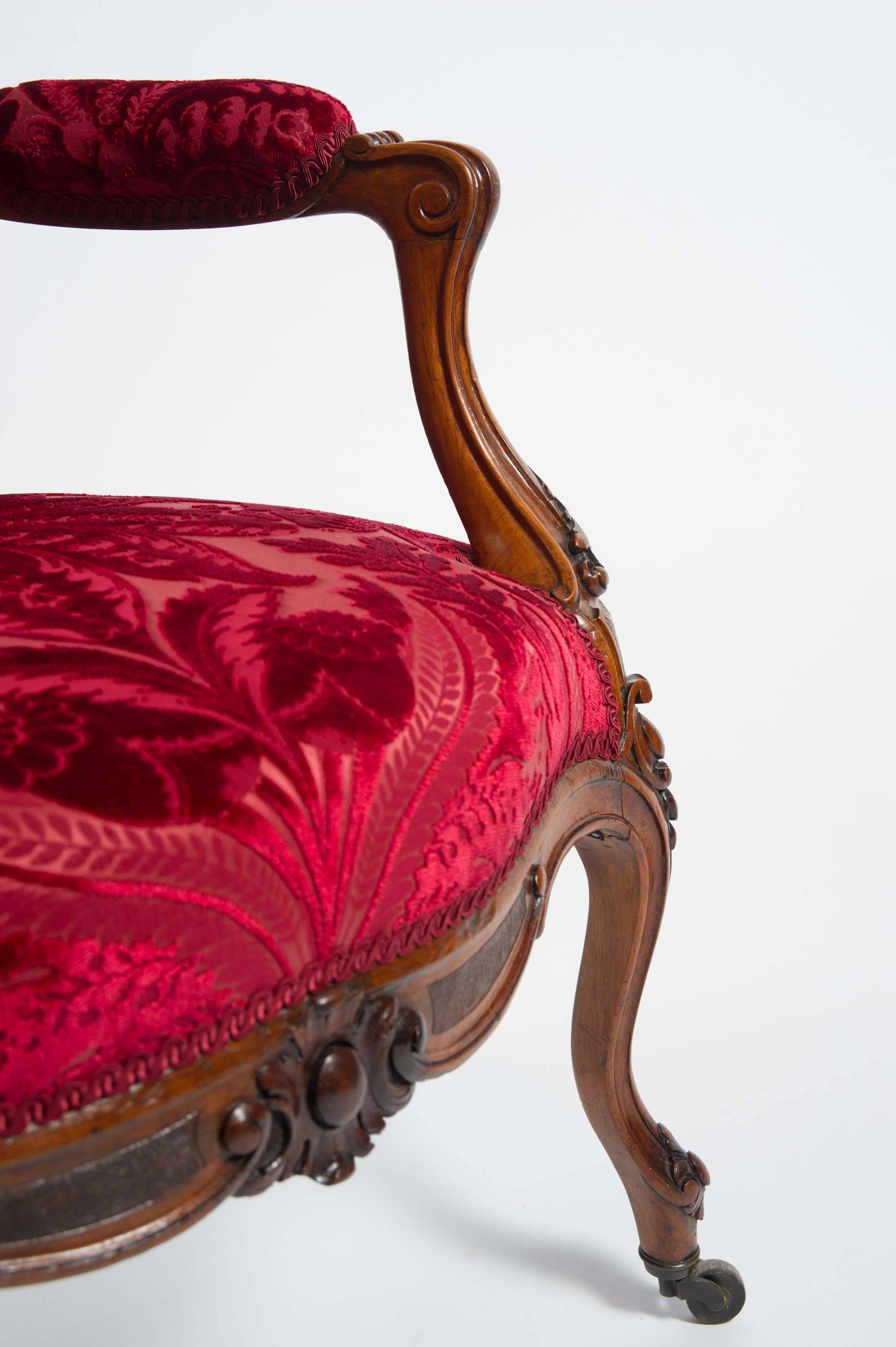 Mid-19th Century Carved Rosewood Open Armchair in the French Style 2