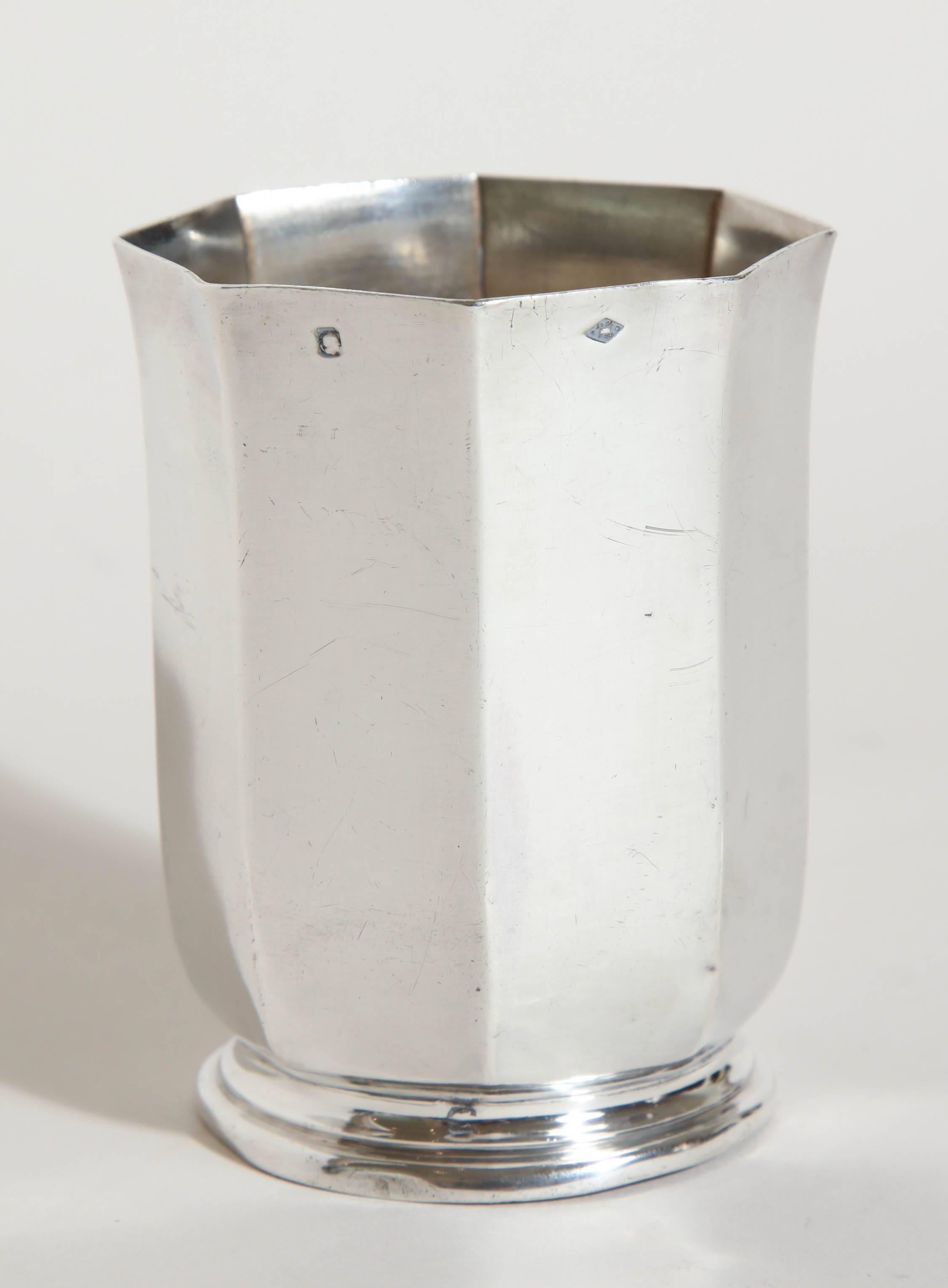 Denis Ropitaux French Art Deco Sterling Silver Timbale For Sale 2