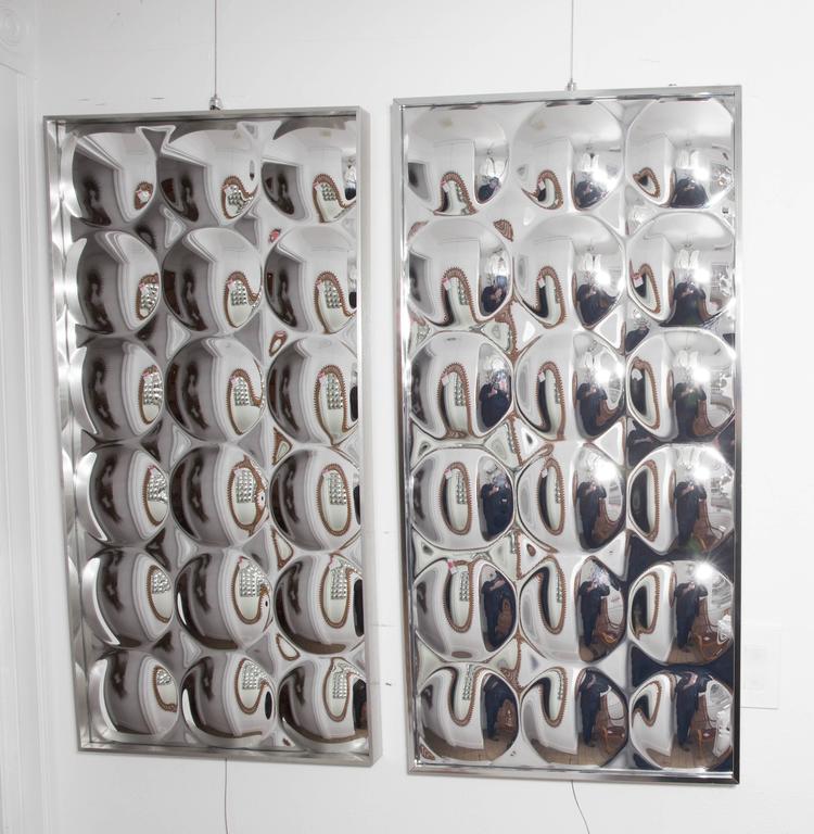 Plexi Bubble Framed Mirror For Sale at 1stdibs