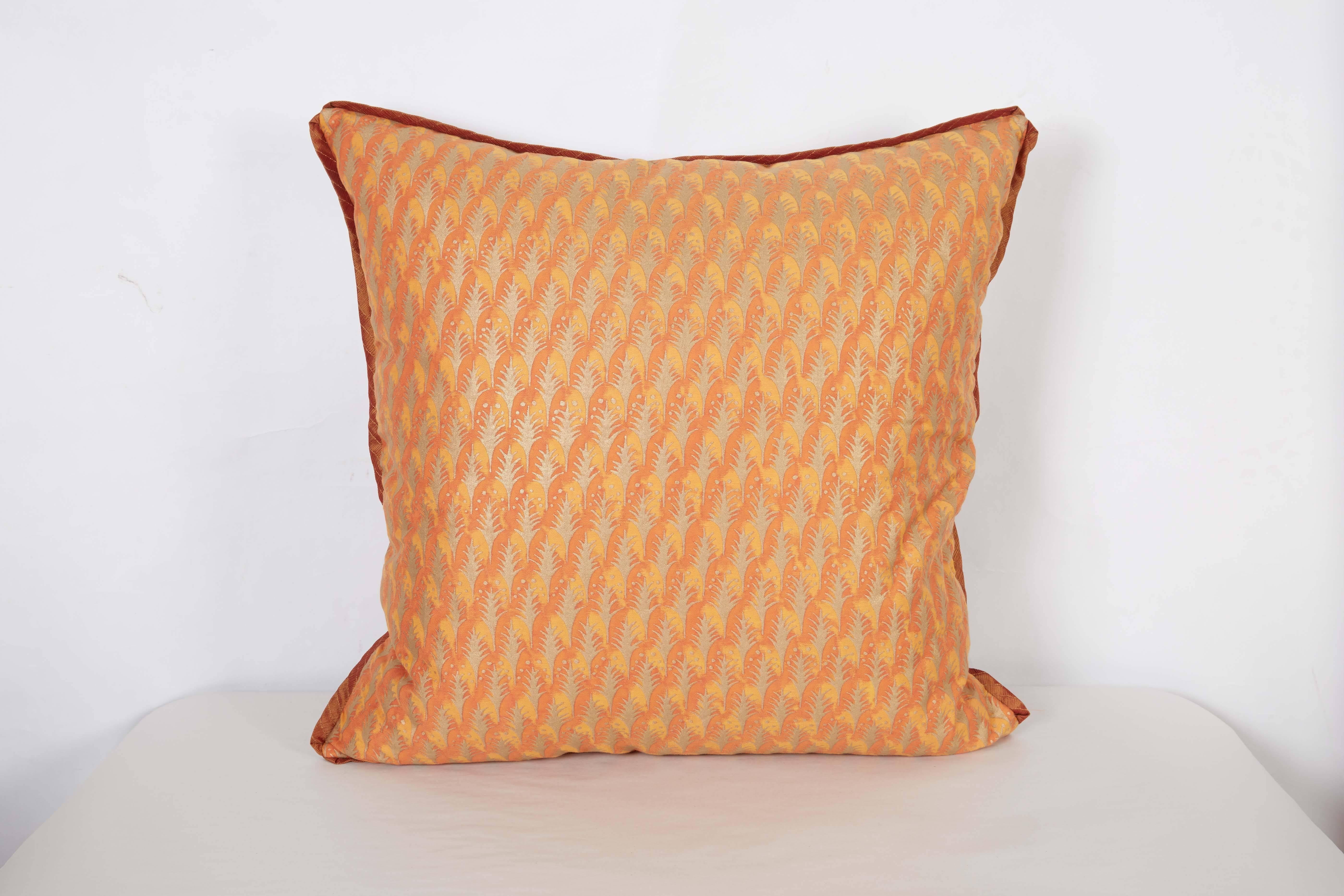Moorish A Pair of Fortuny Fabric Cushions in the Puimette Pattern