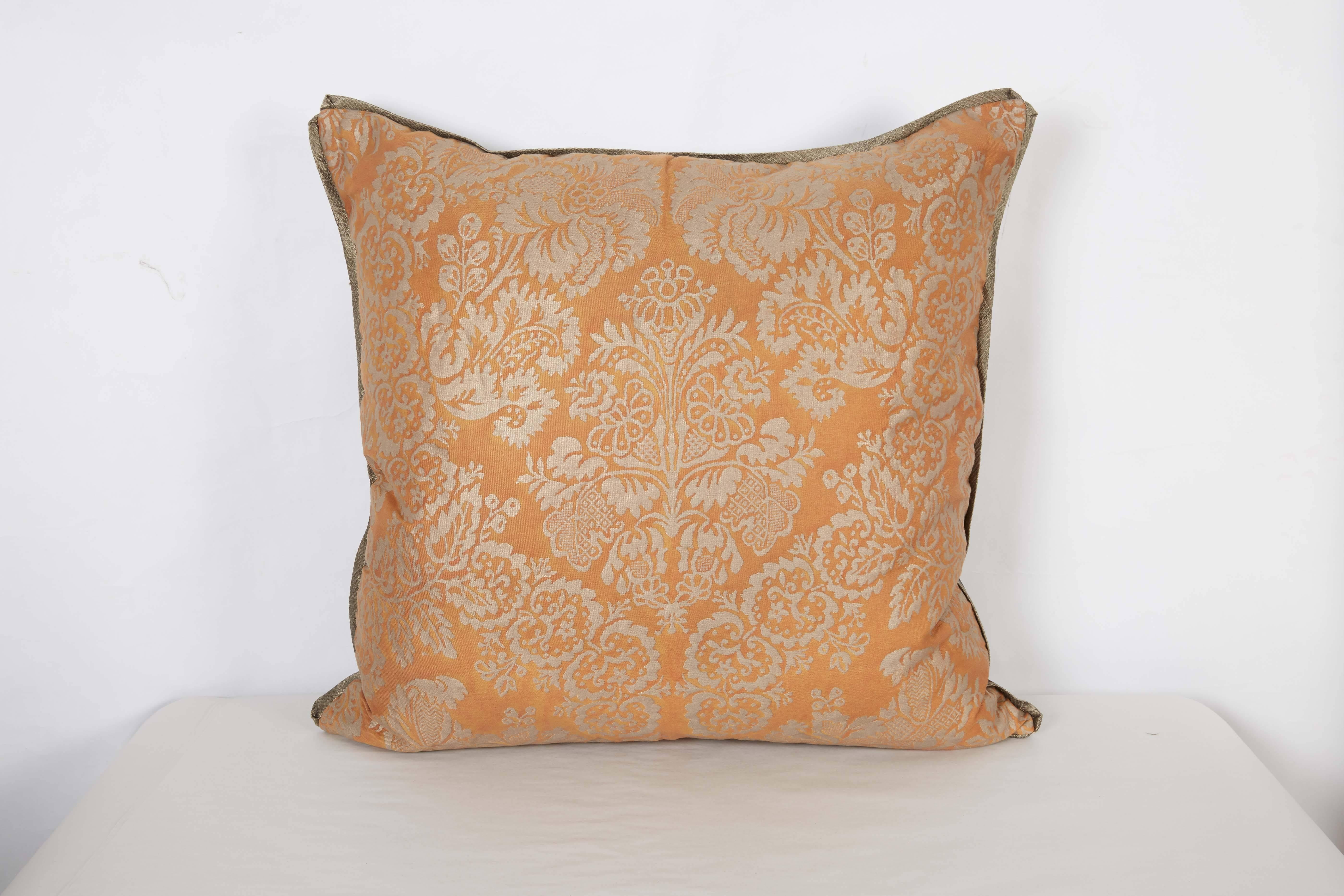 Baroque A Pair of Fortuny Fabric Cushions in the Solimena Pattern