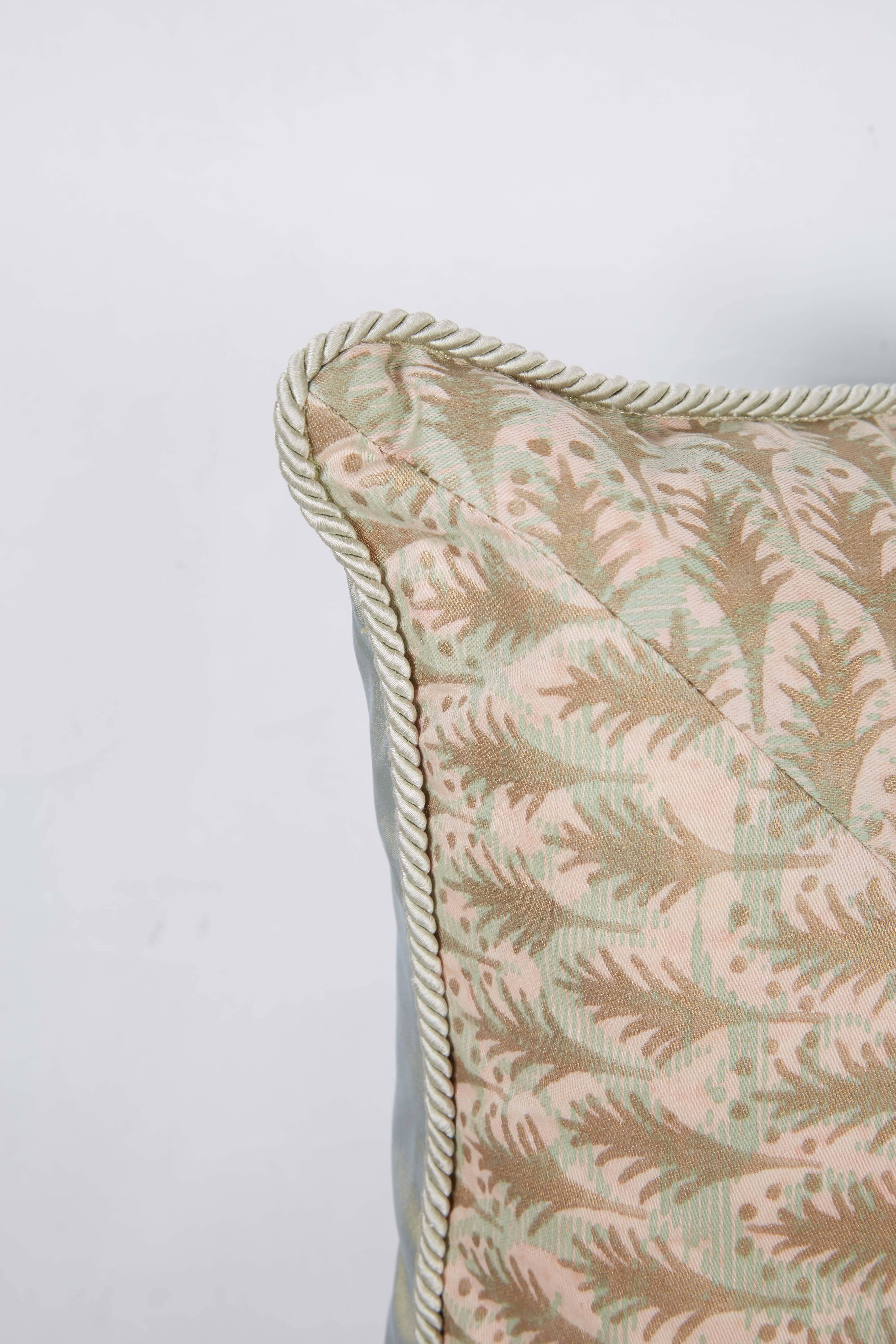 Contemporary A Pair of Mitered Fortuny Fabric Cushions in the Puimette Pattern