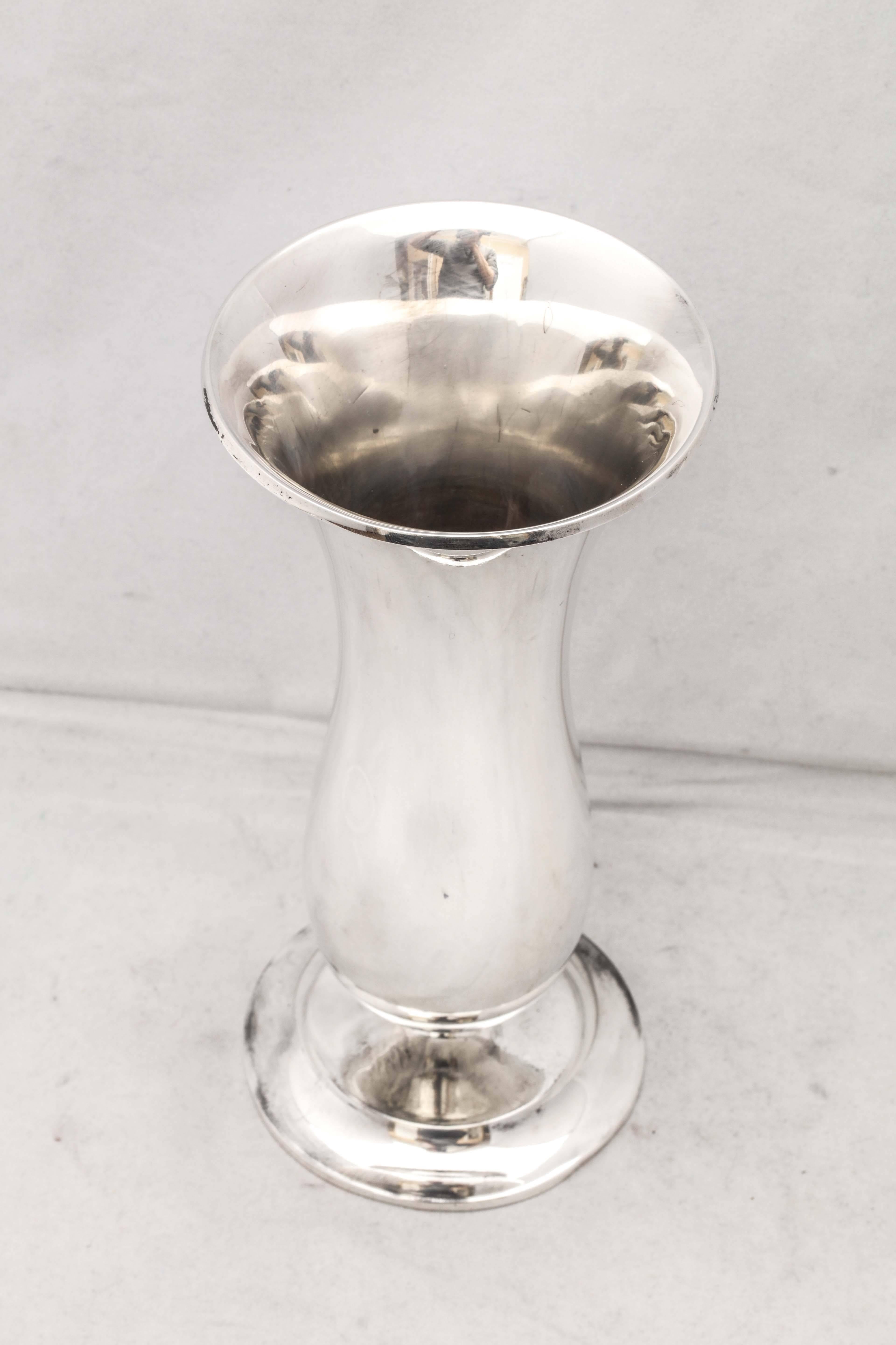Edwardian Sterling Silver Vase In Excellent Condition In New York, NY