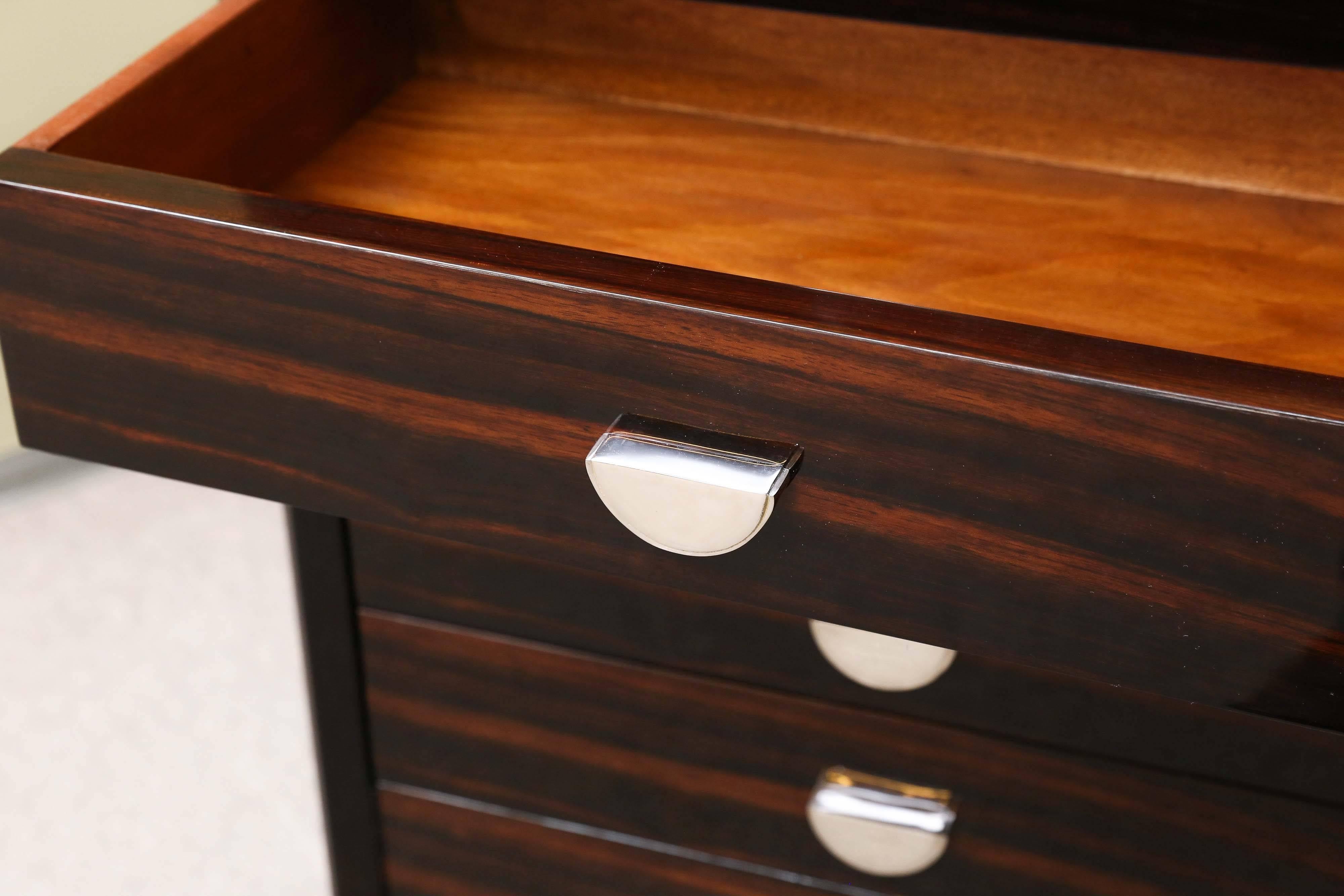 Mid-20th Century  Art Deco Chest of Drawers in Macassar and Walnut