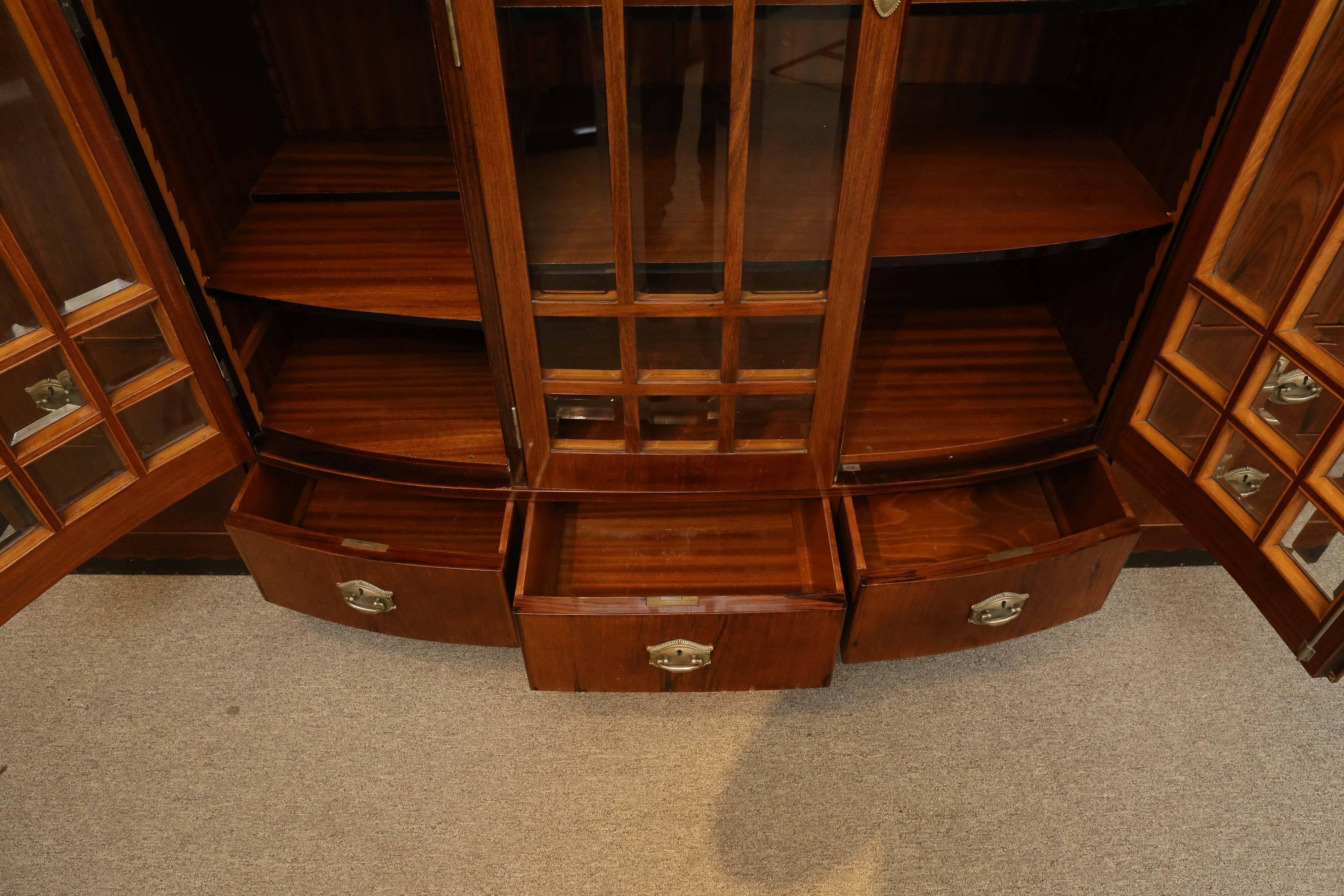 Hungarian Credenza or Bookcase in Palisander Wood from Art Deco period For Sale 2