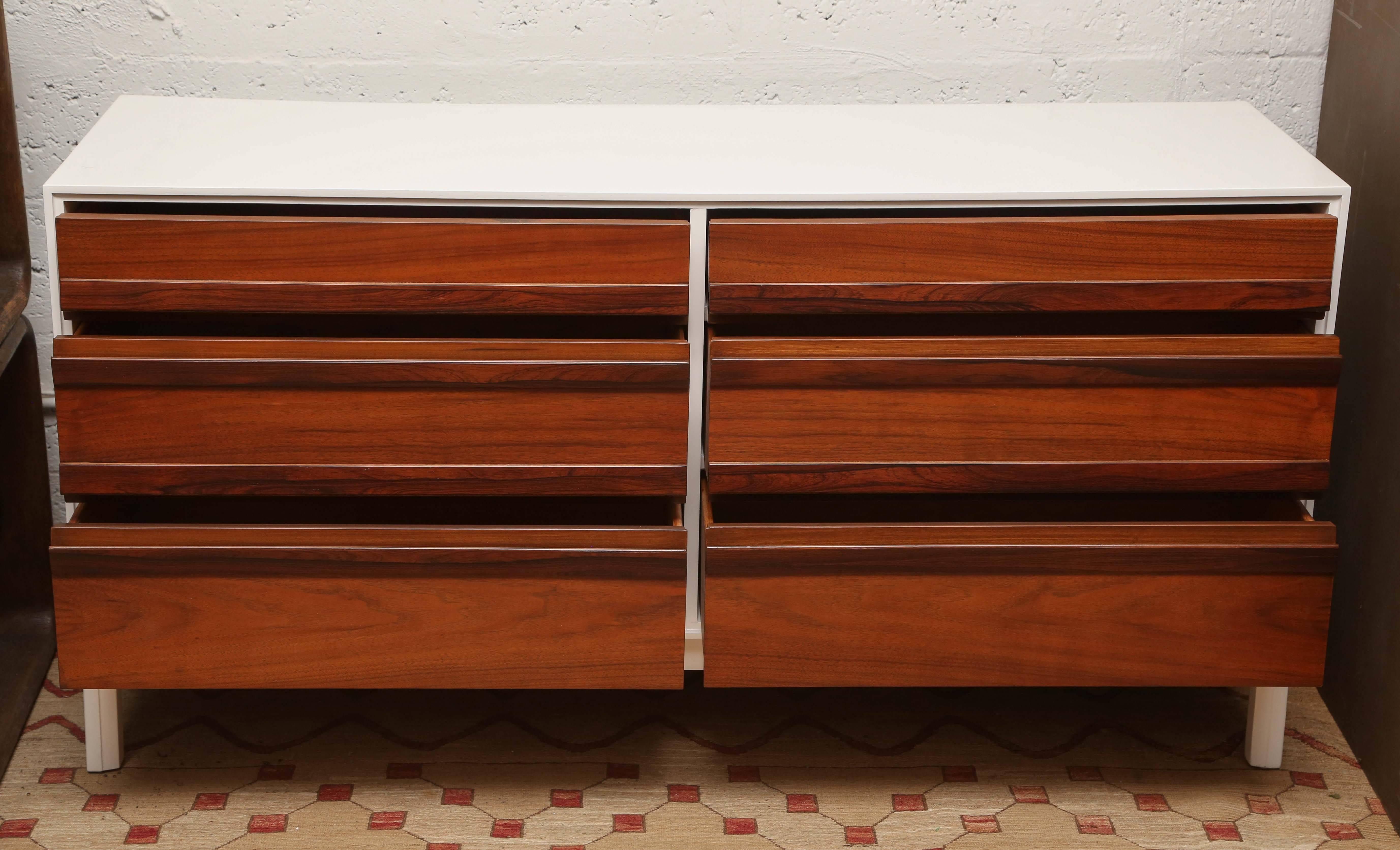 Mid-Century Modern Martinsville Rosewood, Walnut and Lacquer Credenza or Dresser, 1960s, USA