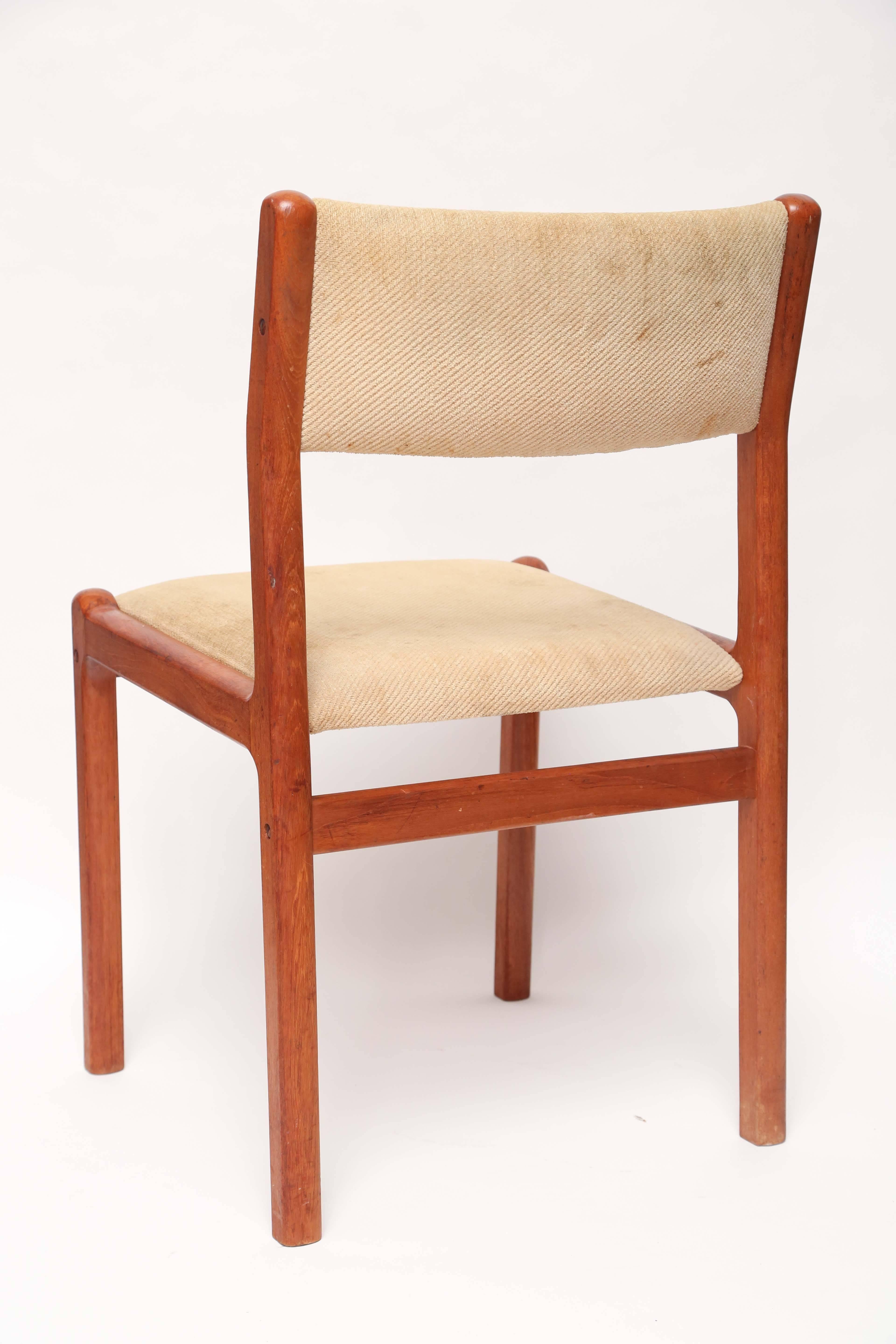 Danish Set of Six J.L. Moller Teak Dining Chairs, 1960s, Denmark For Sale