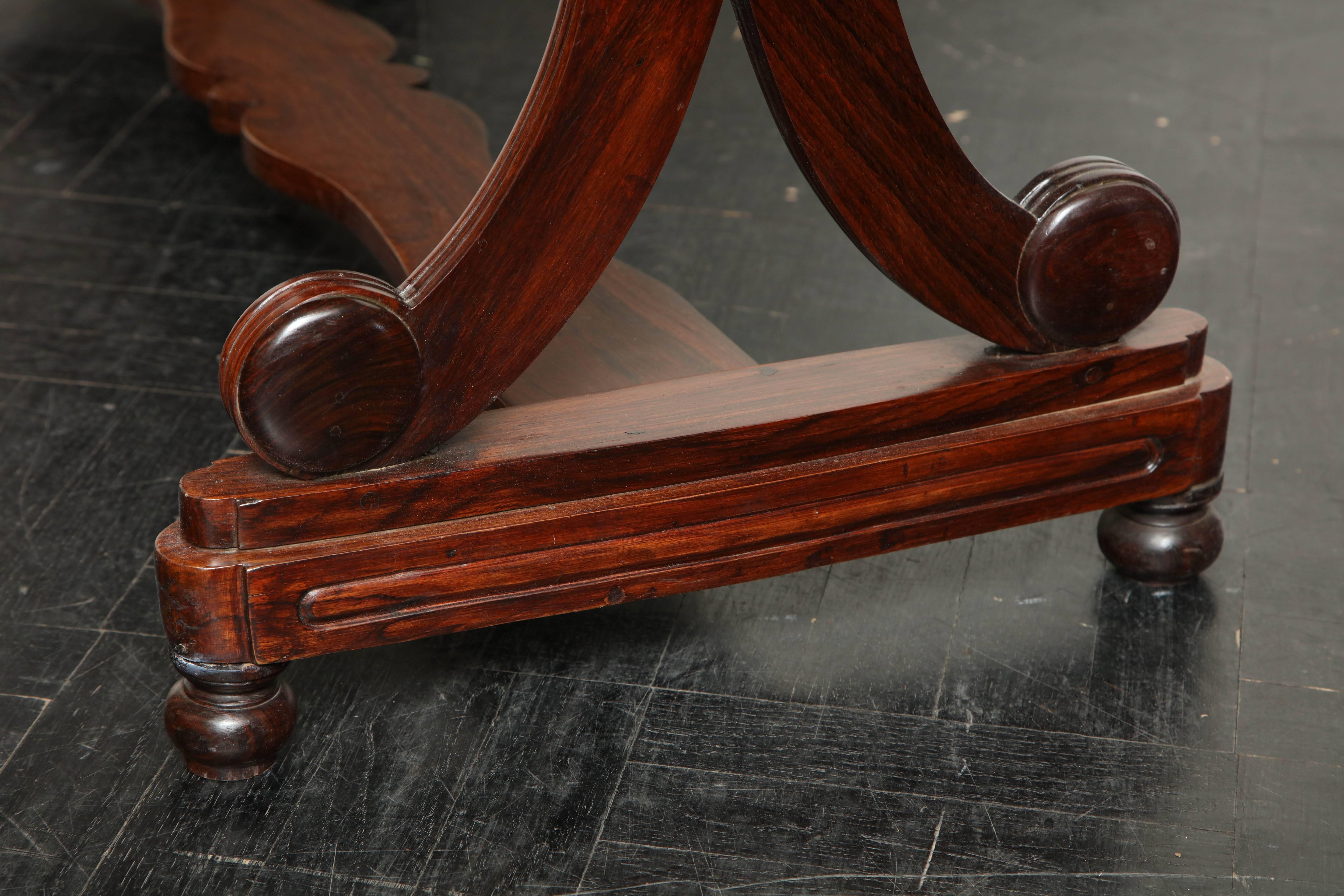 19th Century, Rosewood Anglo-Indian Sofa Table In Good Condition In New York, NY