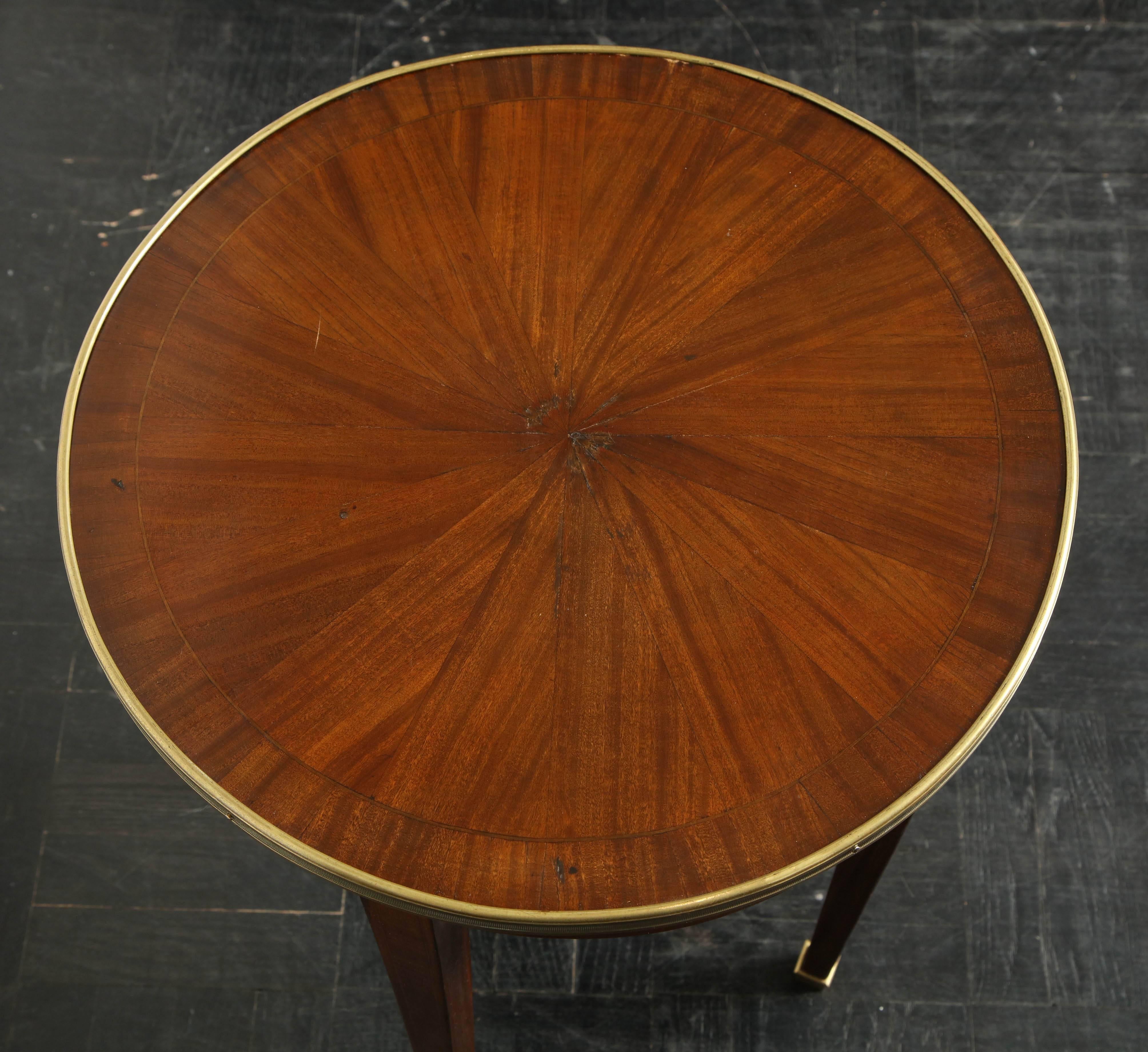 Wood 19th Century Palisandre Side Table For Sale