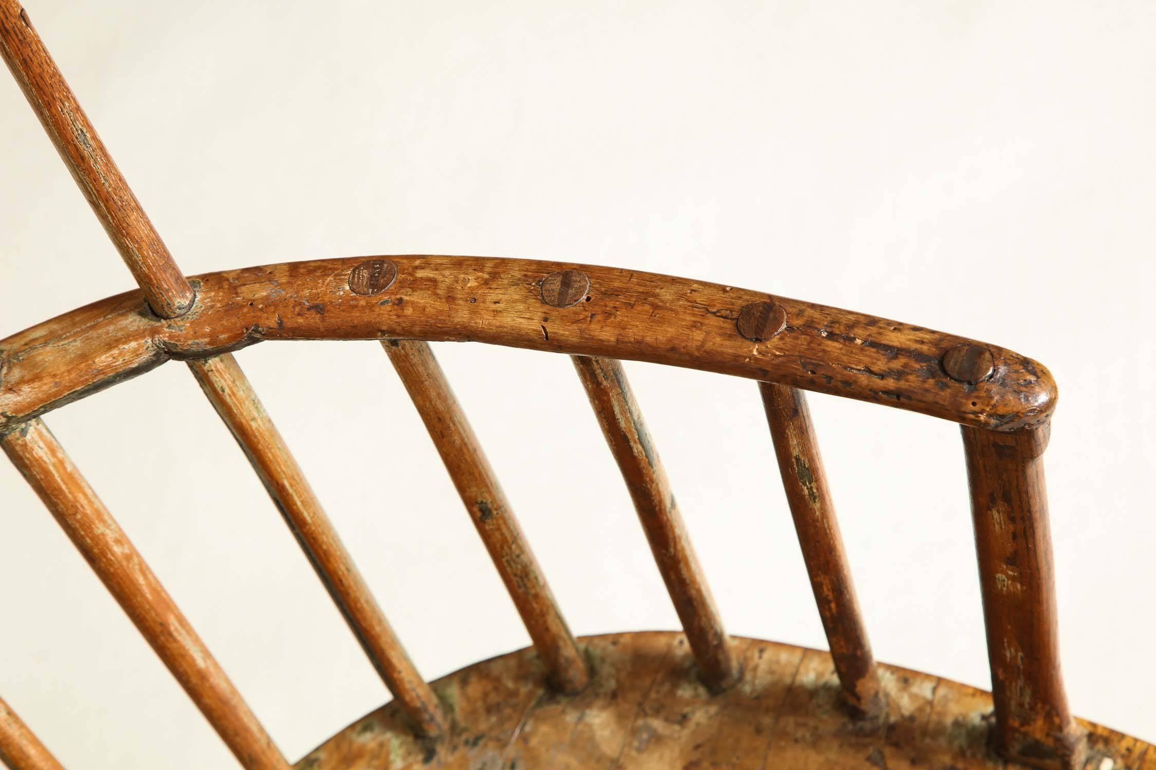 Folk Art 18th Century English Comb Back Windsor Armchair