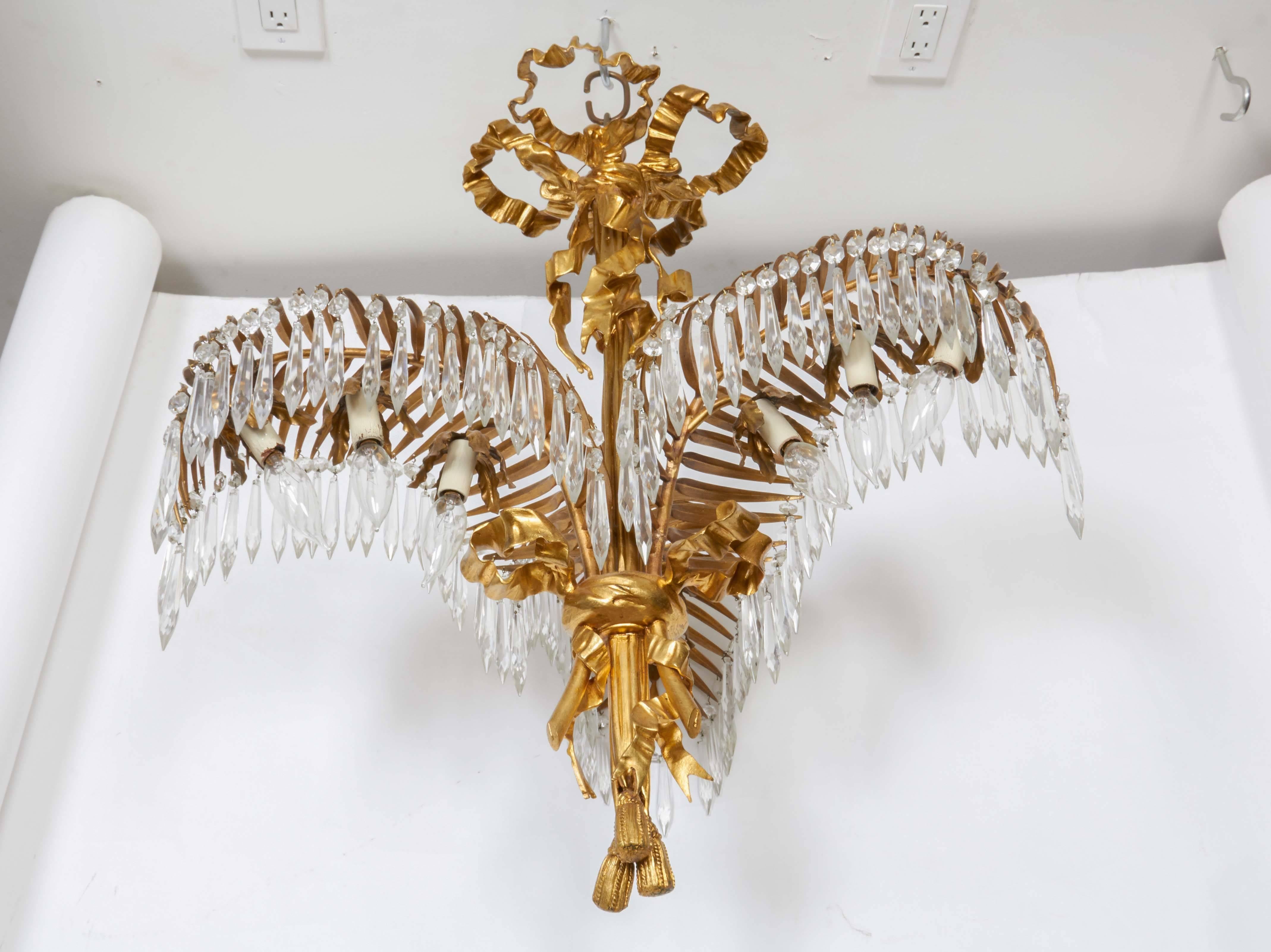 A French Gilt Bronze Palm-Frond Chandelier In Excellent Condition In New York, NY