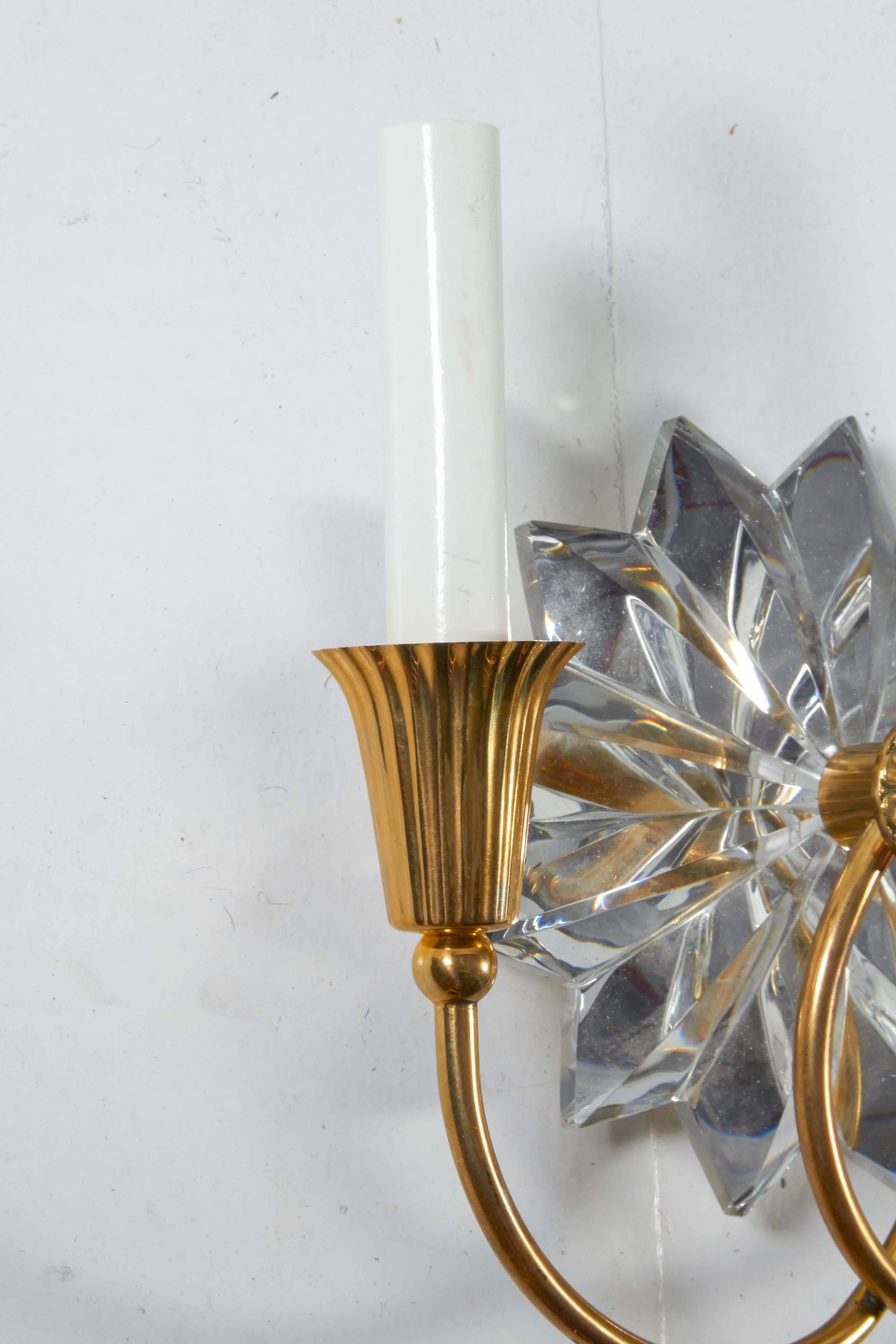 Pair of Brass and Crystal Wall Sconces In Good Condition In New York, NY