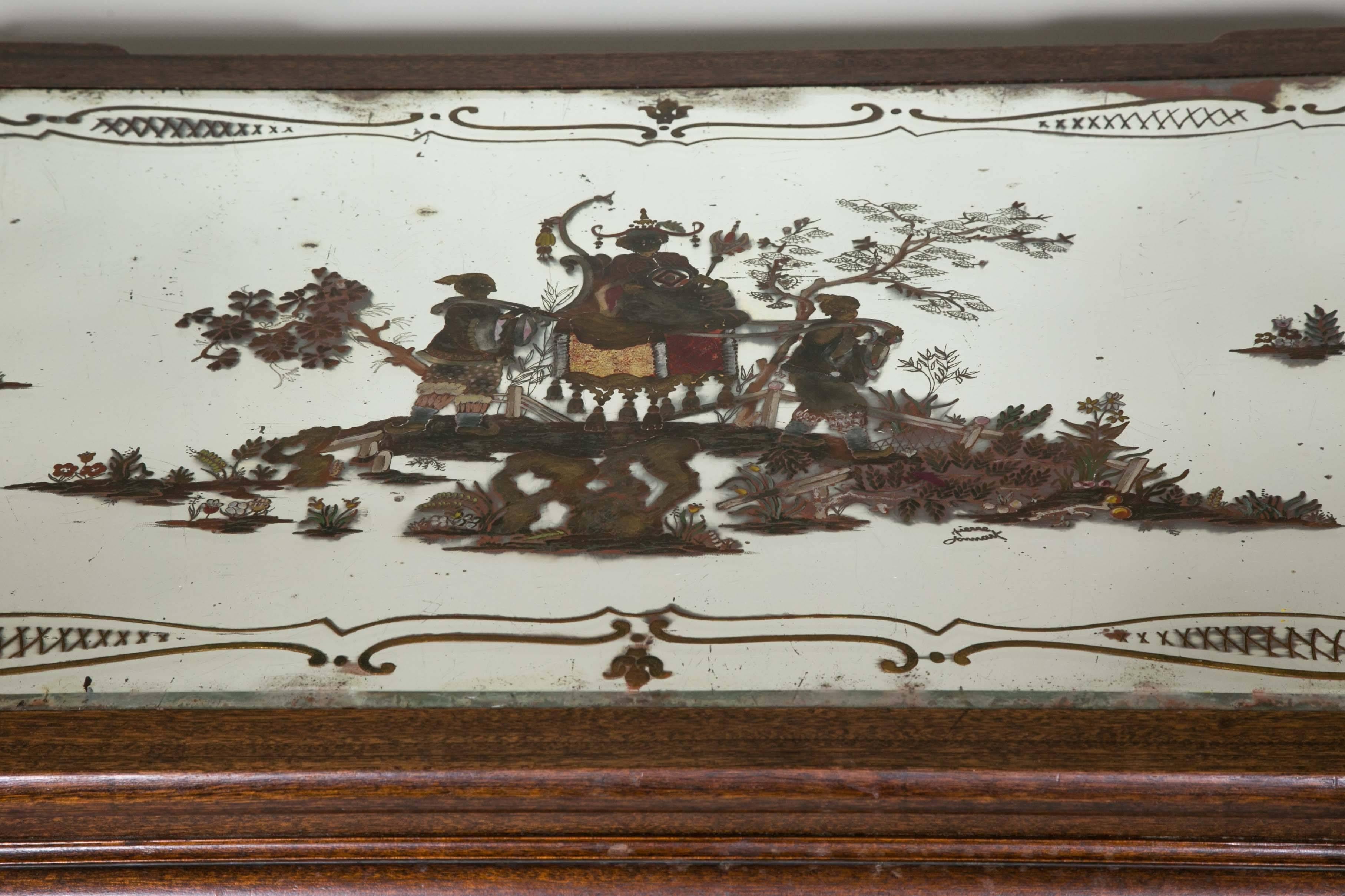Chinese Export Coffee Table in Walnut with Églomisé Glass from the 20th Century ‘Chinoiserie’