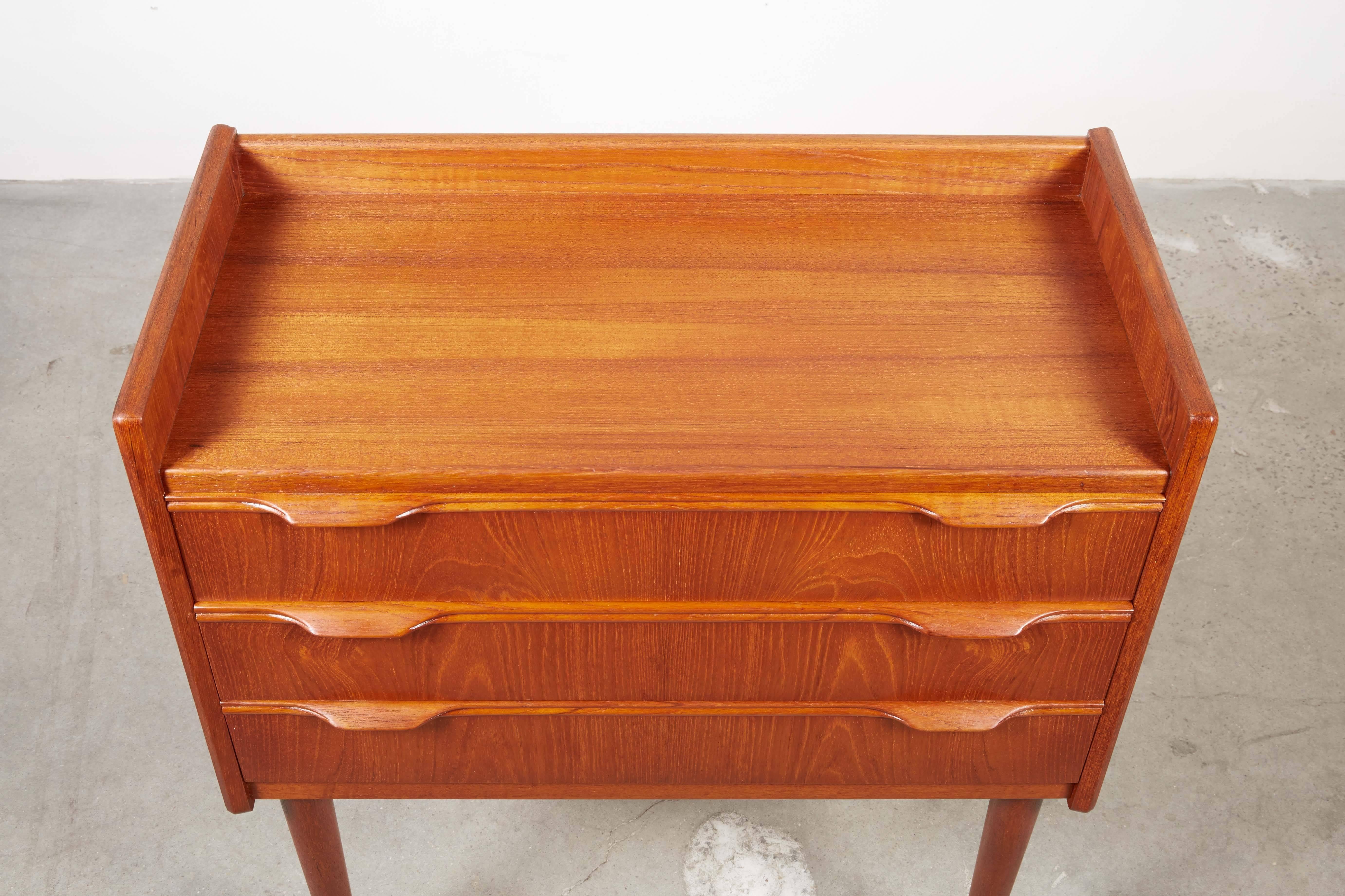 Danish Teak Night Stands In Excellent Condition In New York, NY