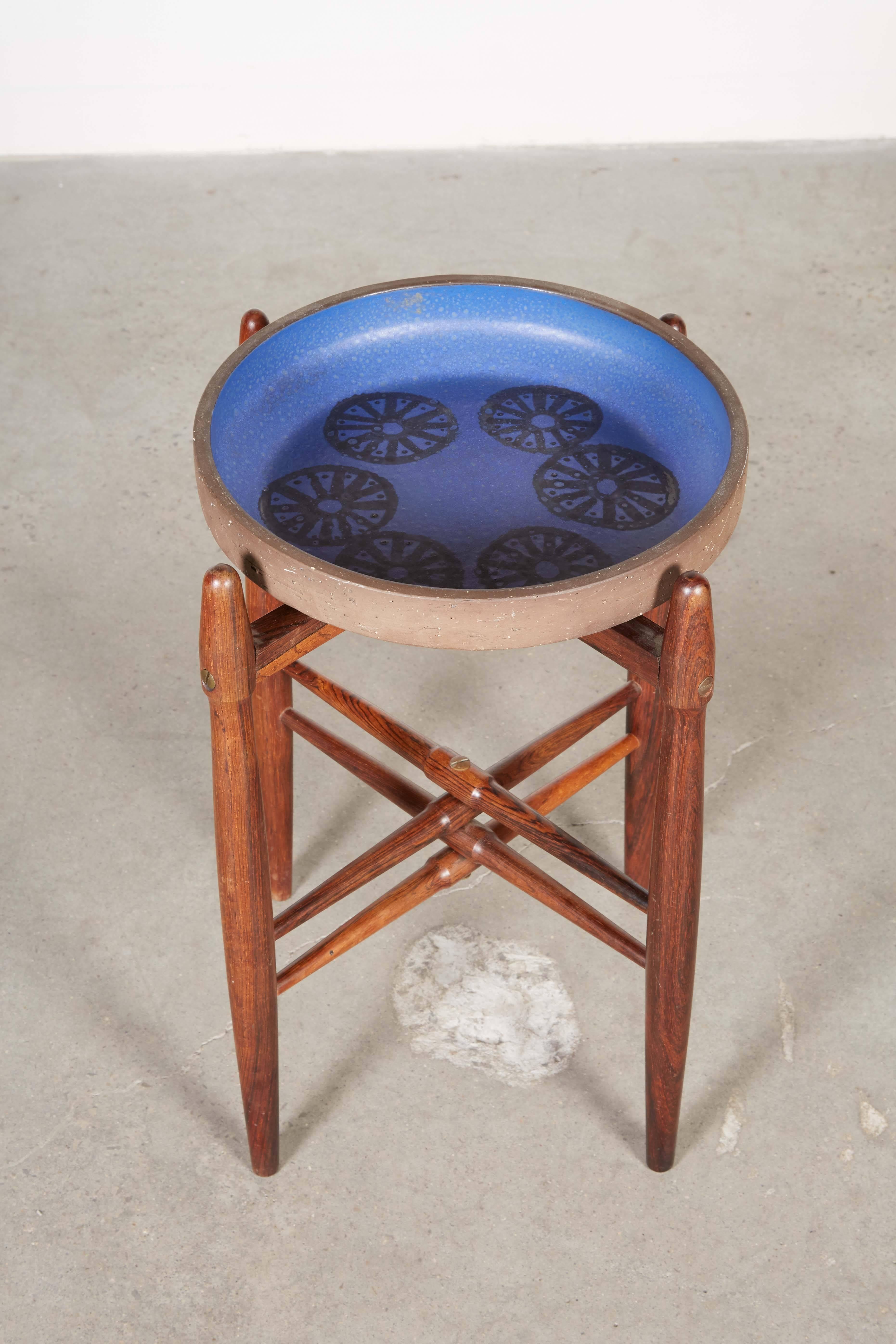 Vintage 1960s Pedestal by Jens Quistgaard

This Stokkebord stand is in excellent condition. The Bowl is a cobalt blue. Ready for pick up, delivery, or shipping anywhere in the world. 