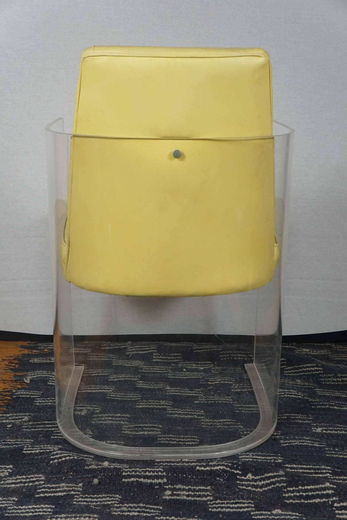 Pair of Lemon Plexiglass and Vinyl Mid-Century Modern Chairs by Vladimir Kagan In Good Condition In Hudson, NY
