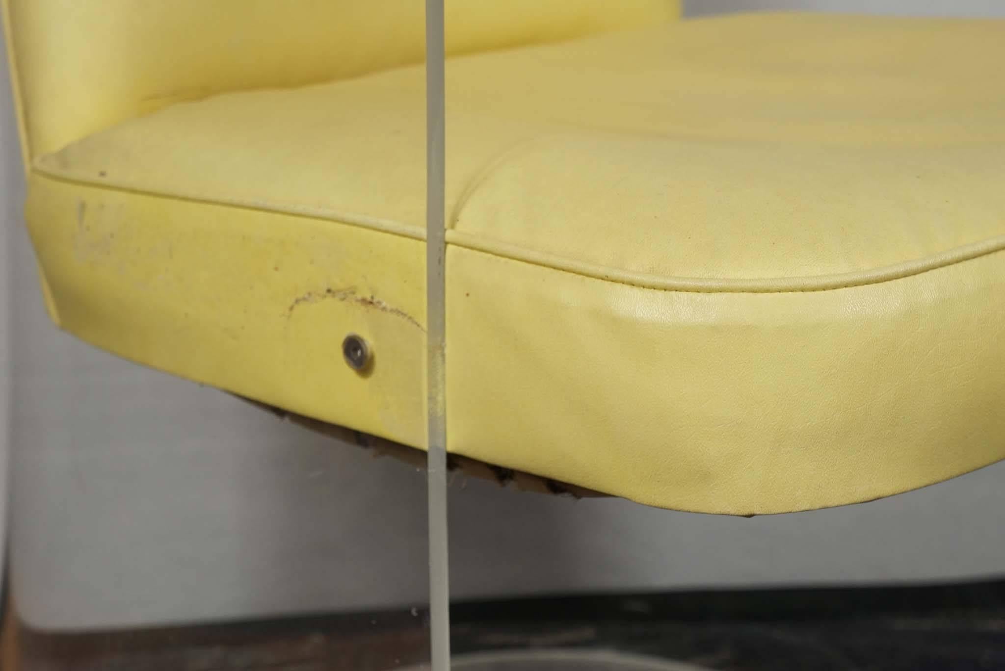 Pair of Lemon Plexiglass and Vinyl Mid-Century Modern Chairs by Vladimir Kagan 2